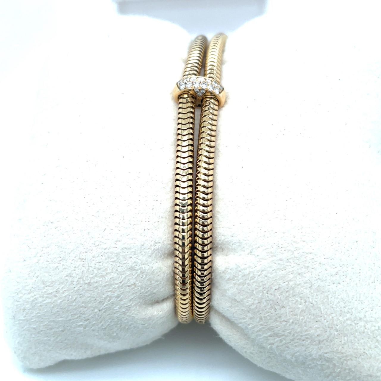 Van Cleef & Arpels Cadenas Serti Armbanduhr aus 18 Karat Gelbgold mit Diamant-Akzent 3