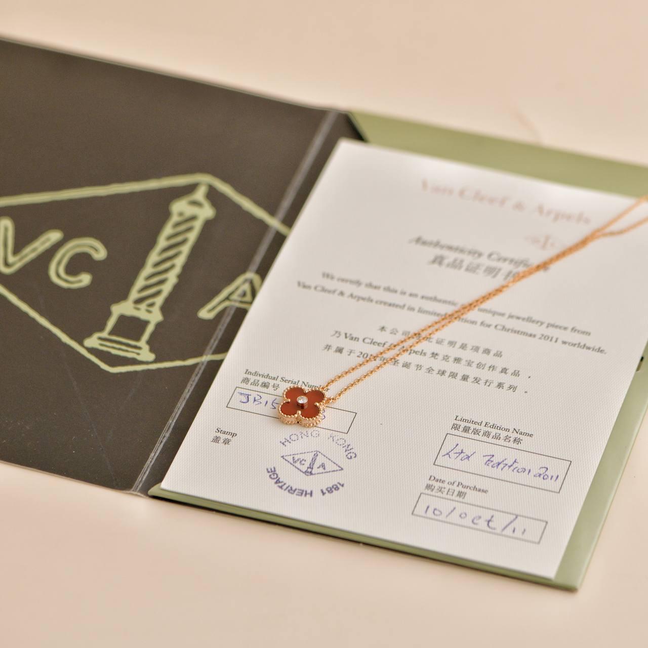 Van Cleef & Arpels Carnelian Diamond 18K Rose Gold 2011 Holiday Pendant In Excellent Condition In Banbury, GB