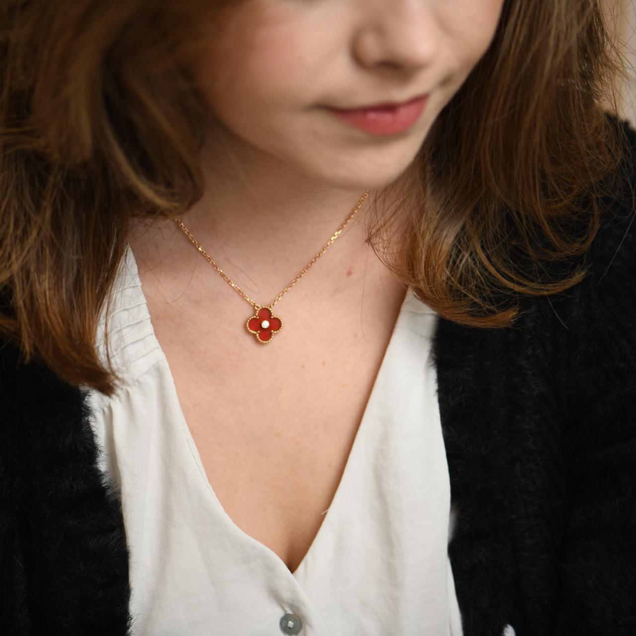Brilliant Cut Van Cleef & Arpels Carnelian Diamond 18K Rose Gold 2011 Holiday Pendant