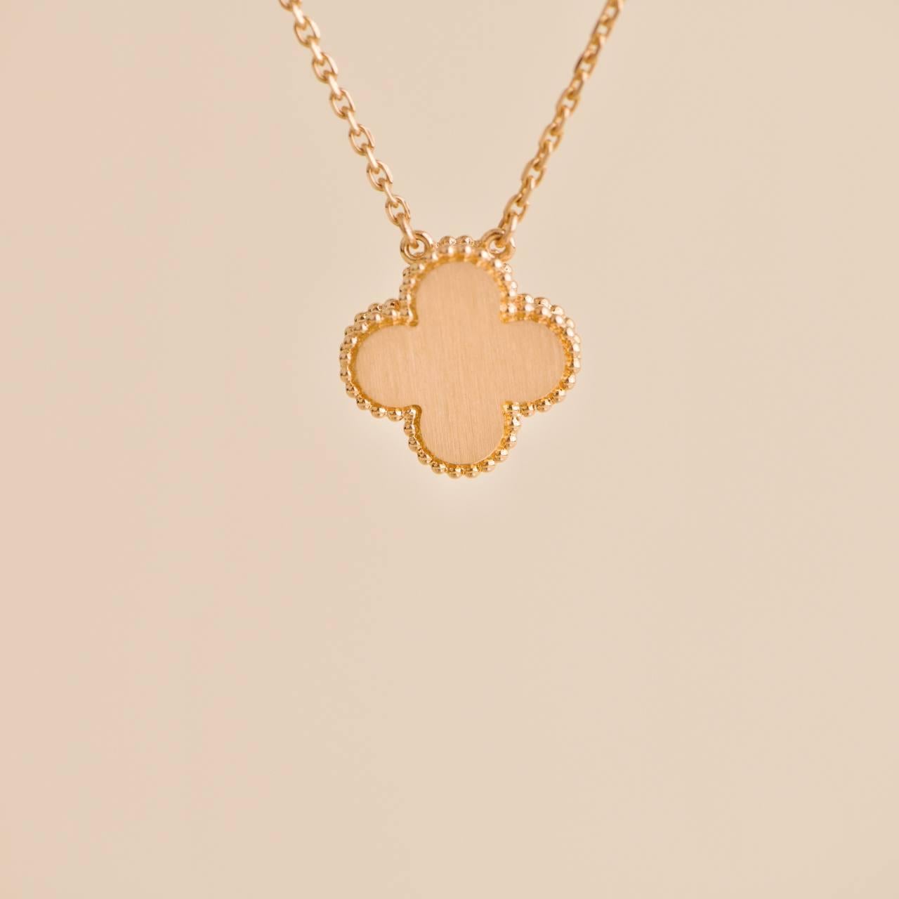 Van Cleef & Arpels Carnelian Diamond 18K Rose Gold 2011 Holiday Pendant 2