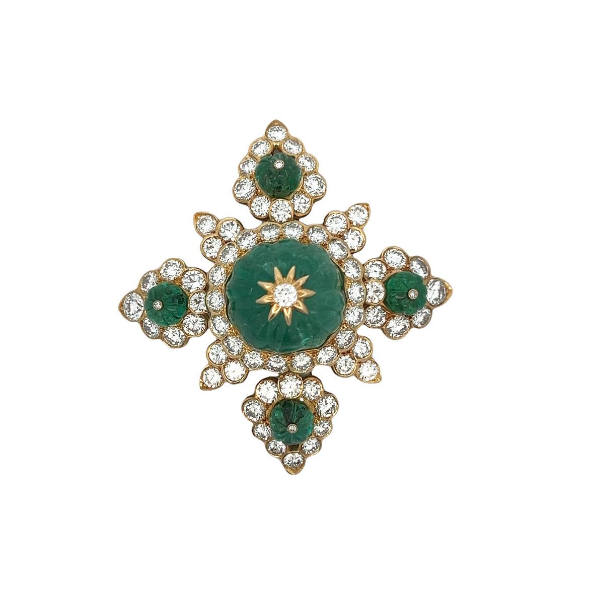 Van Cleef & Arpels Set aus geschnitzten Smaragd-Ohrringen und Brosche 11