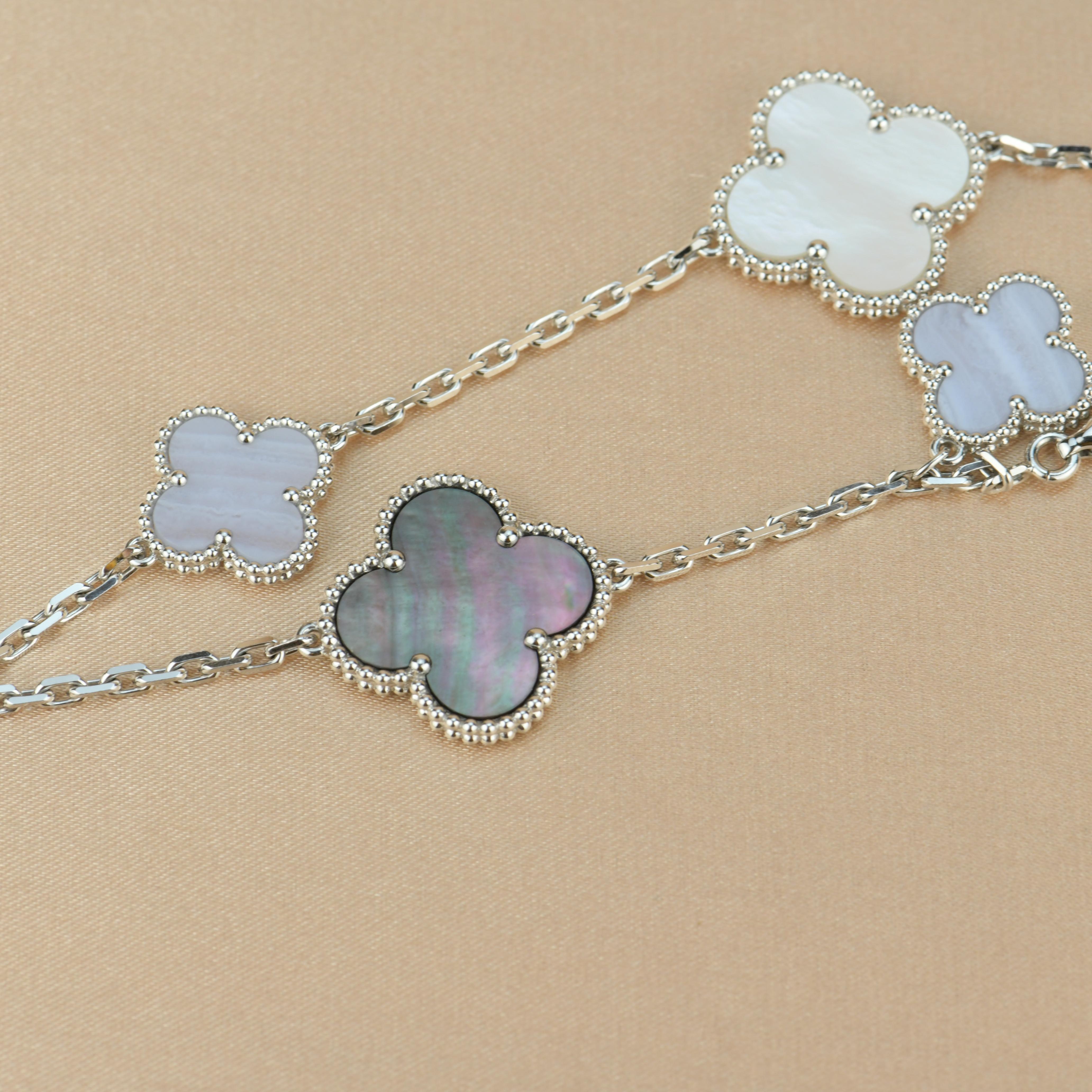 Van Cleef & Arpels Chalzedon-Perlmutt-Magie Alhambra-Armband für Damen oder Herren