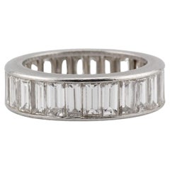 Van Cleef & Arpels Platin 6 mm Bandring Größe 6,25 mit Baguette-Diamant in Kanalfassung