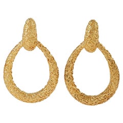 Van Cleef & Arpels Chevalerie Gold Earrings