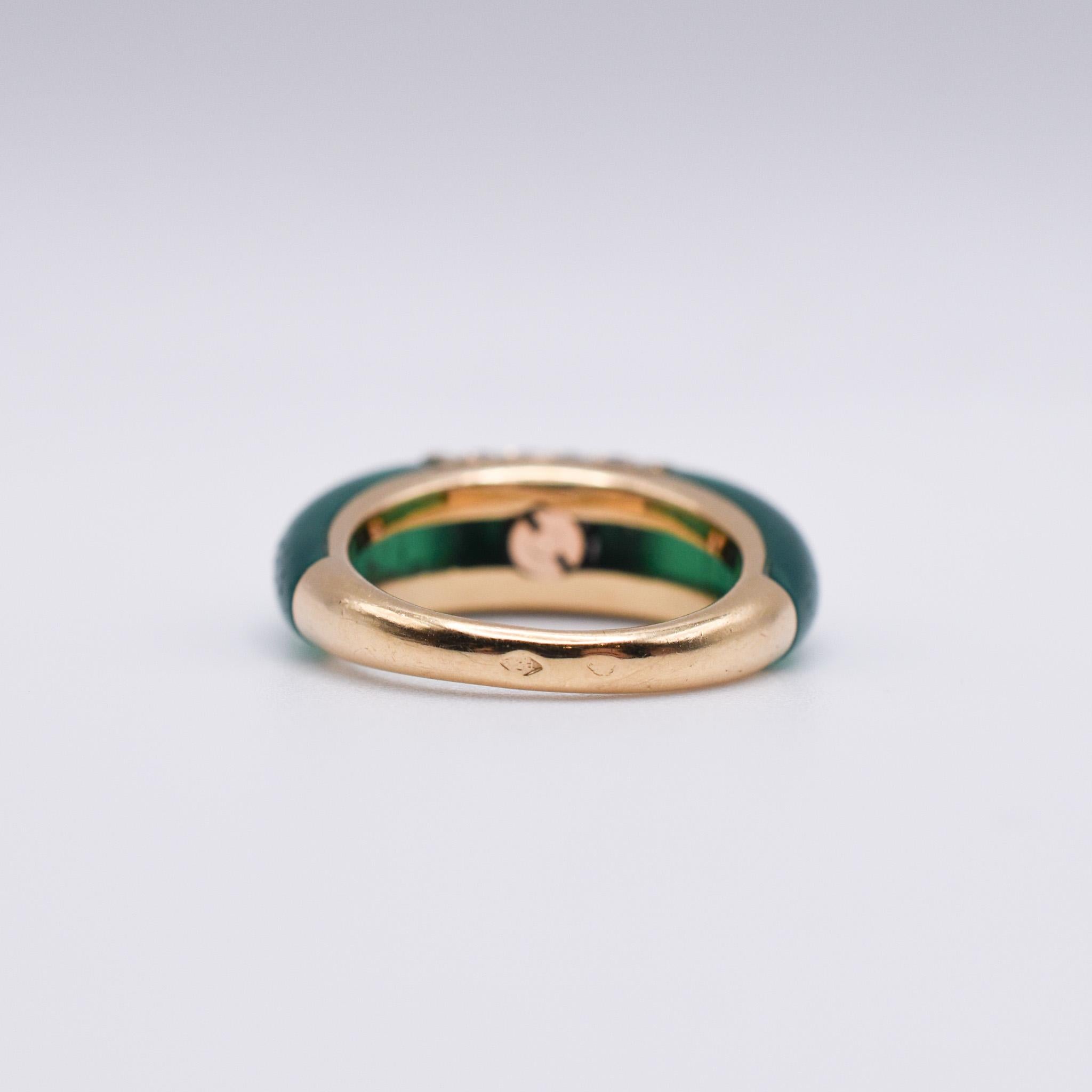 Taille brillant Van Cleef & Arpels - Bague 'Philippine' en chrysoprase et diamants