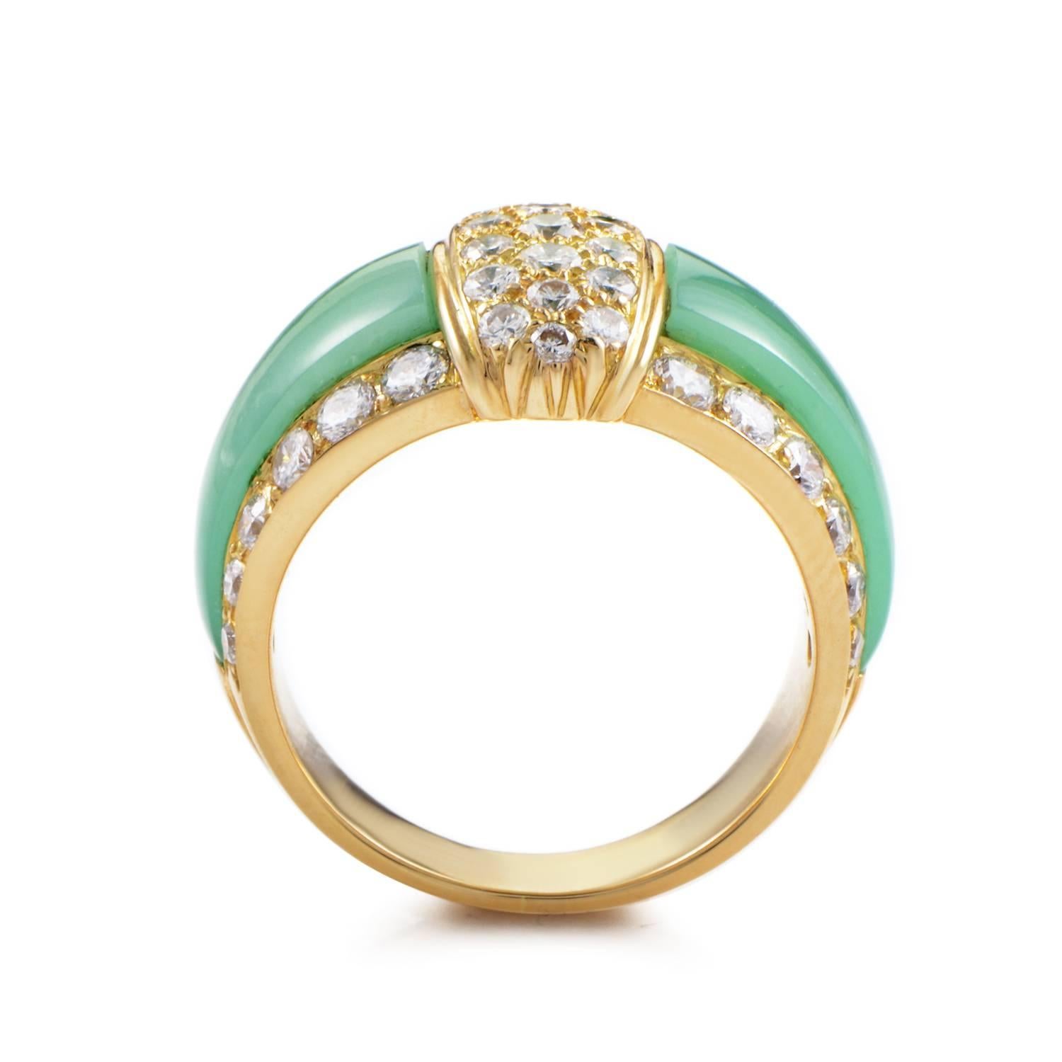 A unique turn of luxury unfolds in this ring design from Van Cleef & Arpels. The band rises in 18K Yellow Gold. Its arcing trajectory takes on the compelling sheen of green chrysoprase. In the wings are twin threads of 1.43ct diamonds adding