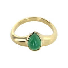 Van Cleef & Arpels Chrysoprase V Ring Vintage 18 Karat Gold Estate Jewelry