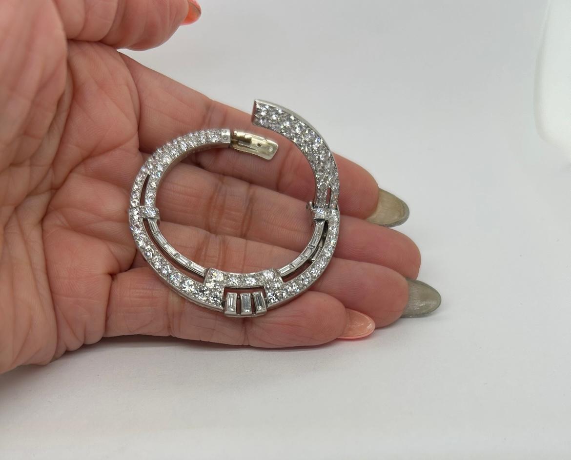 Van Cleef & Arpels Circles of Diamond Clip For Sale 1
