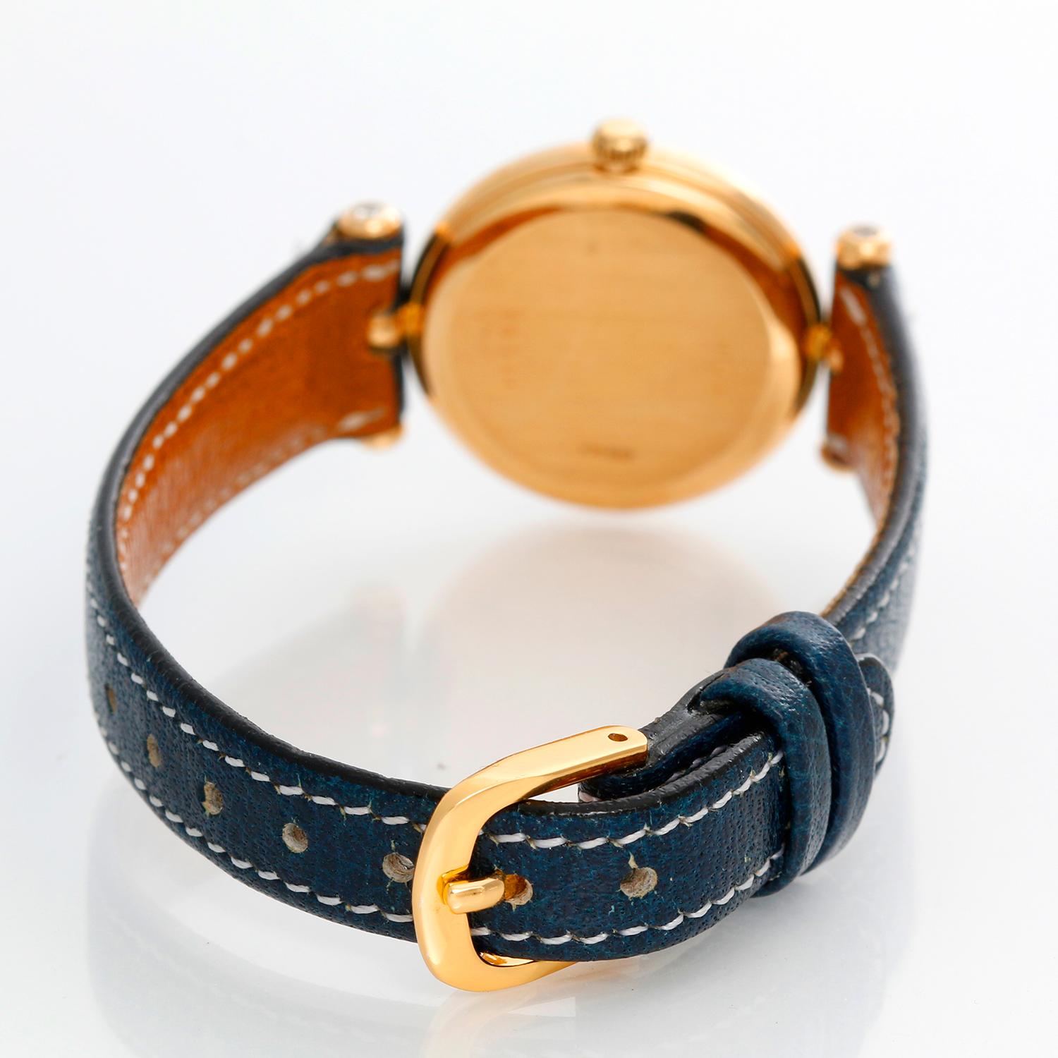 Van Cleef & Arpels Classic Yellow Gold Watch In Excellent Condition In Dallas, TX