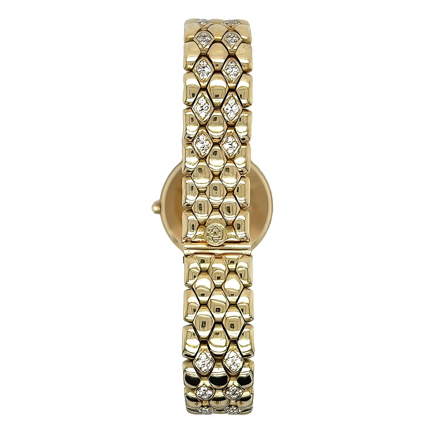 Round Cut VAN CLEEF & ARPELS “Classique” Gold Diamond Watch