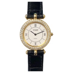 Van Cleef & Arpels Montre-bracelet pour dames en or jaune et diamants Classique