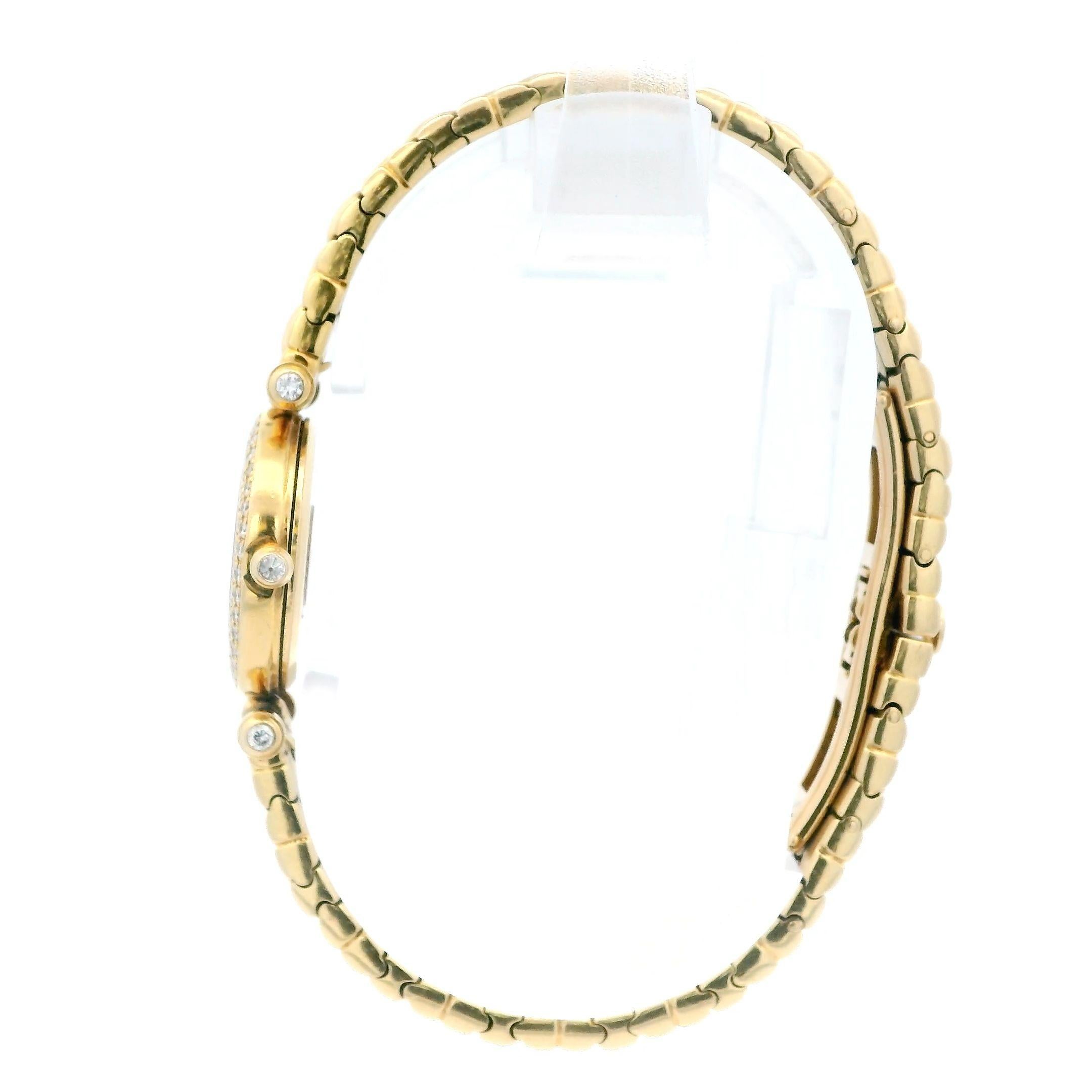 Van Cleef & Arpels Classique Quartz Watch Yellow Gold with Diamond Bezel 1