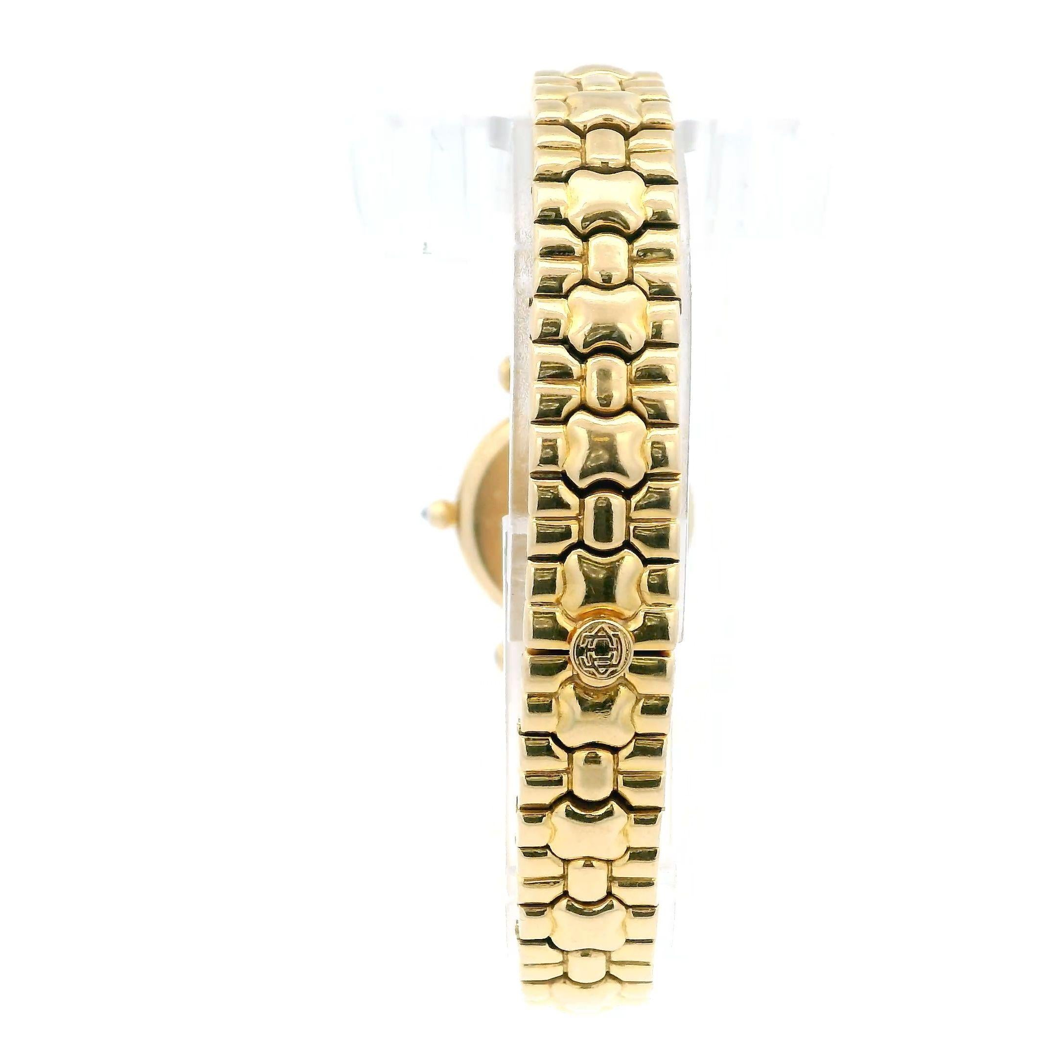 Van Cleef & Arpels Classique Quartz Watch Yellow Gold with Diamond Bezel 3
