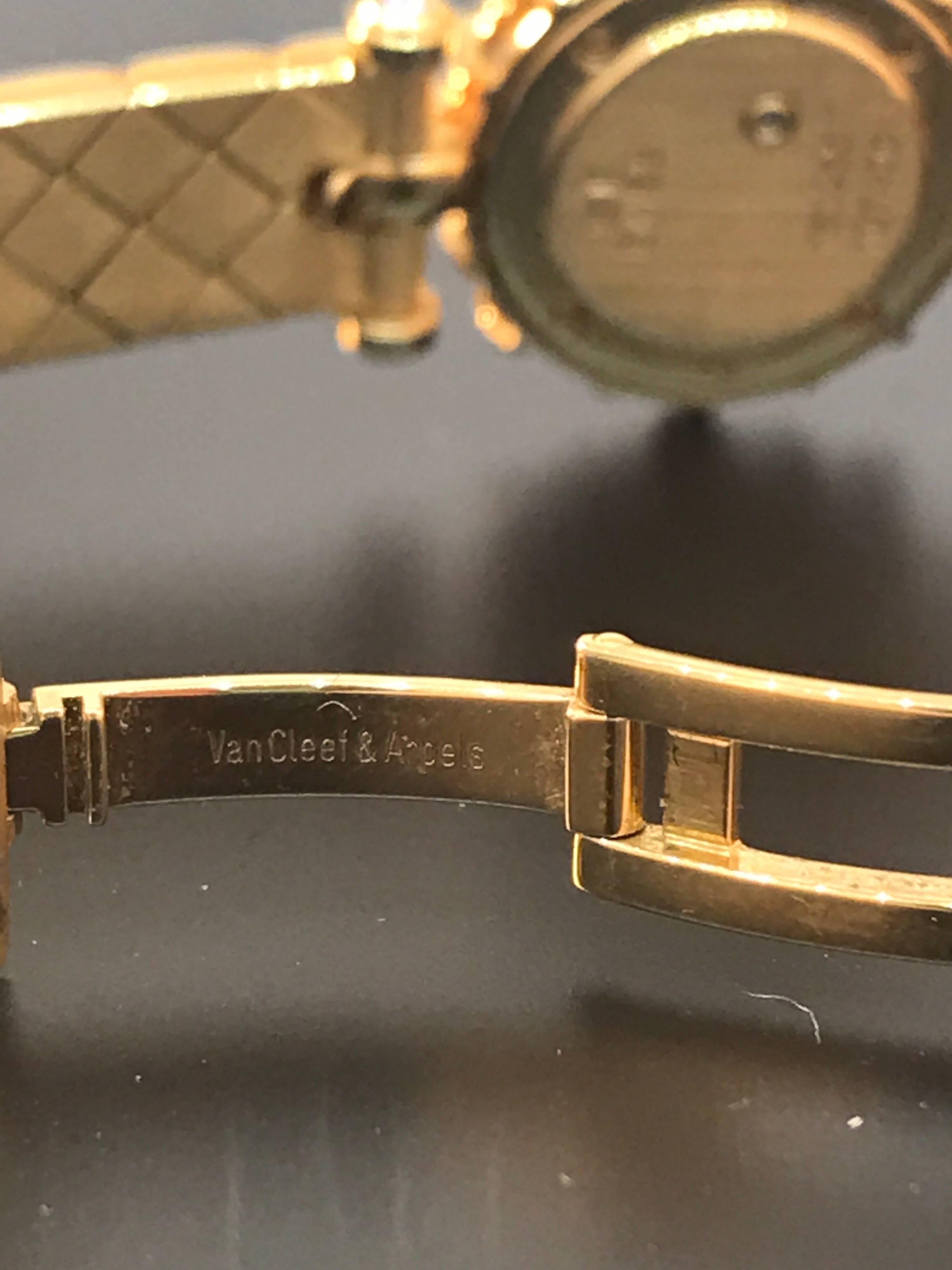Van Cleef & Arpels Classique Yellow Gold & Diamond Bracelet Ladies Watch 130955 For Sale 4
