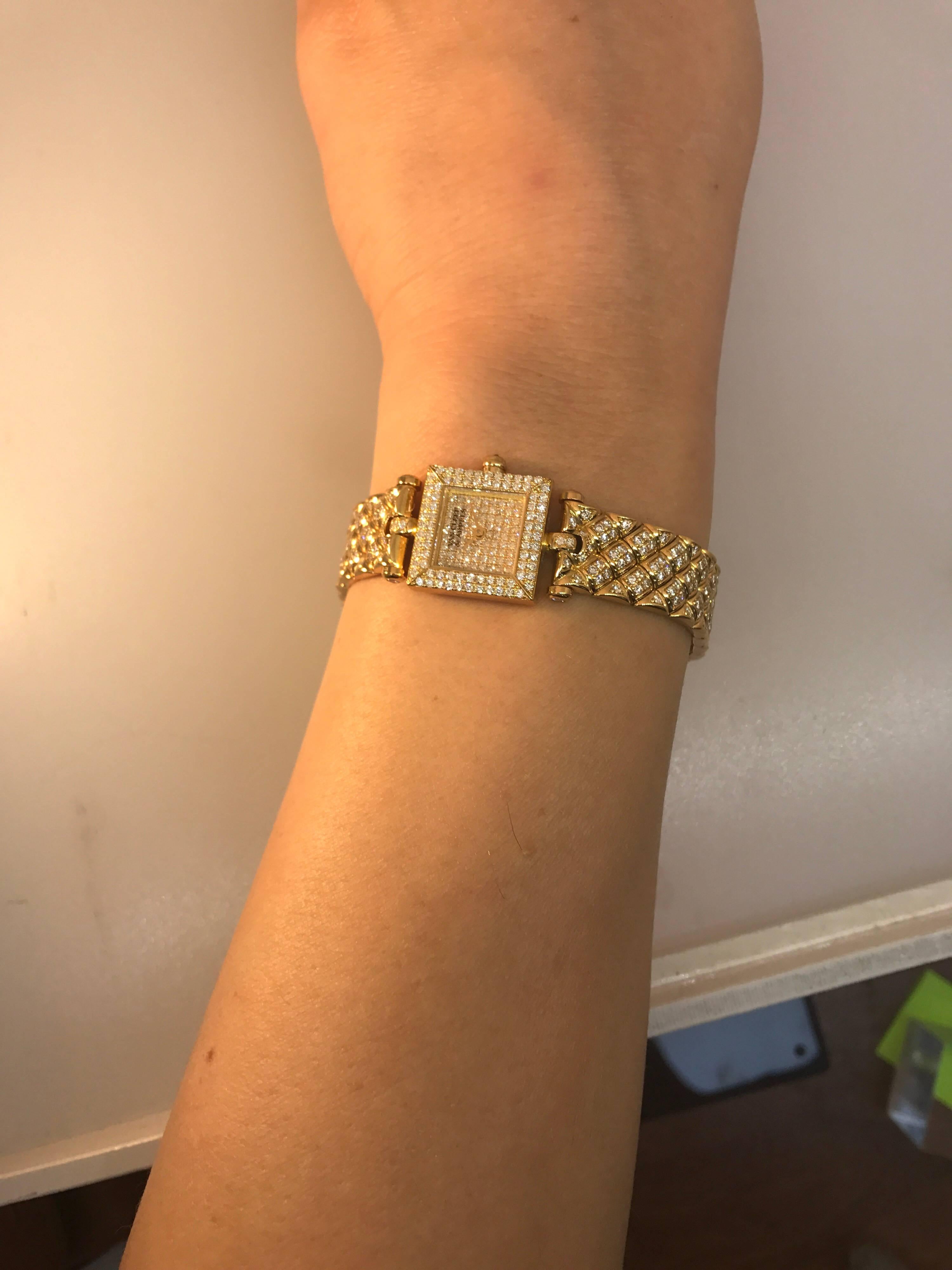 Van Cleef & Arpels Classique Yellow Gold Pave Diamond Bracelet Ladies Watch For Sale 5