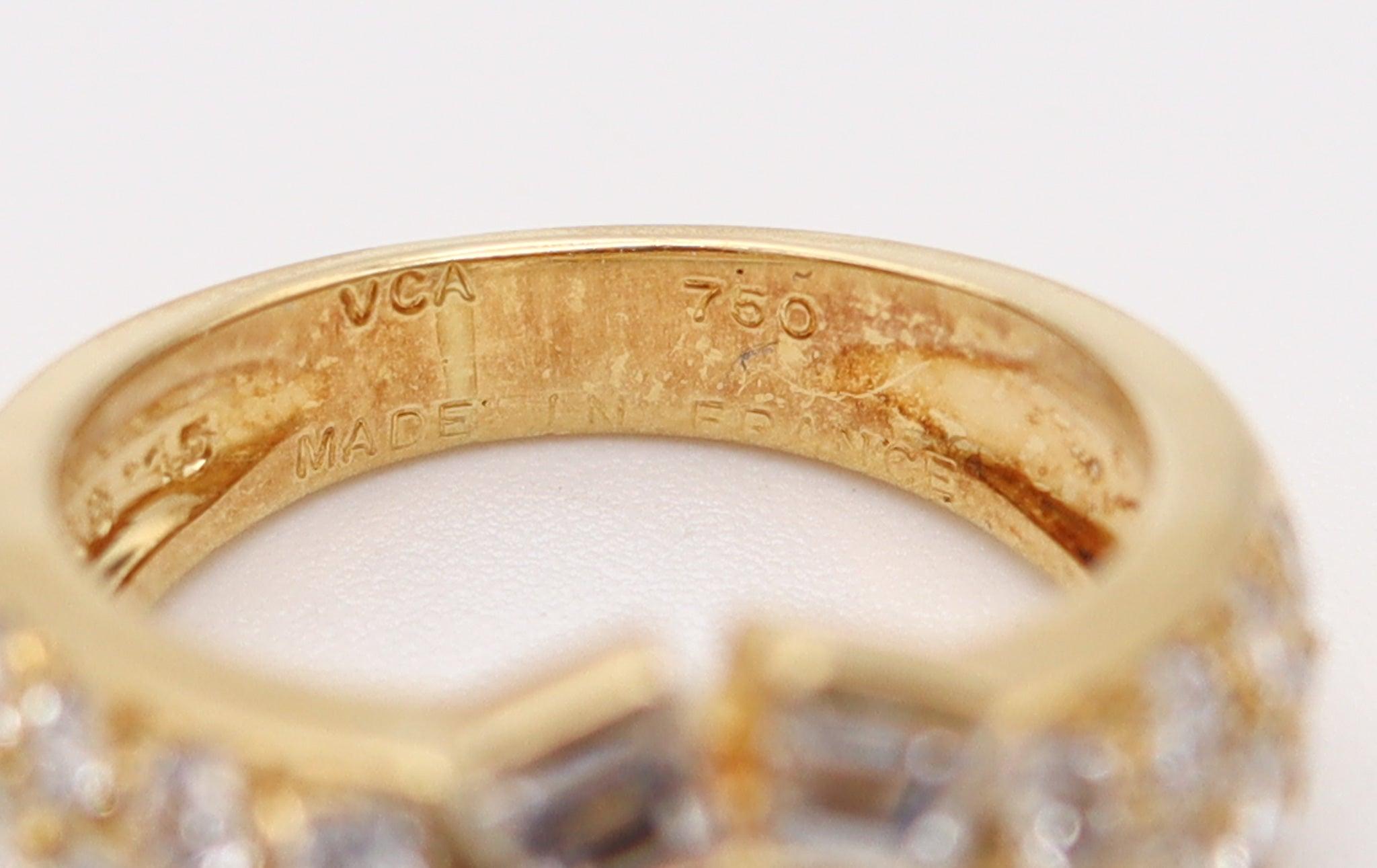 Women's VAN CLEEF & ARPELS Cocktail Ring 18Kt Gold With 2.87 Ctw Diamonds Sapphire For Sale