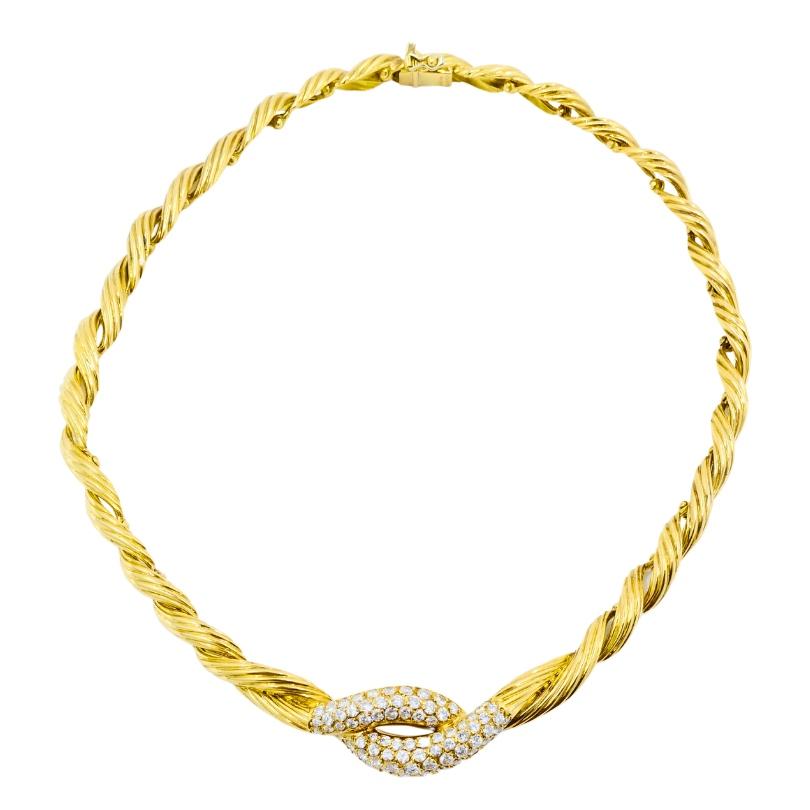 Van Cleef & Arpels Collar Necklace 18k Gold Diamond For Sale 2