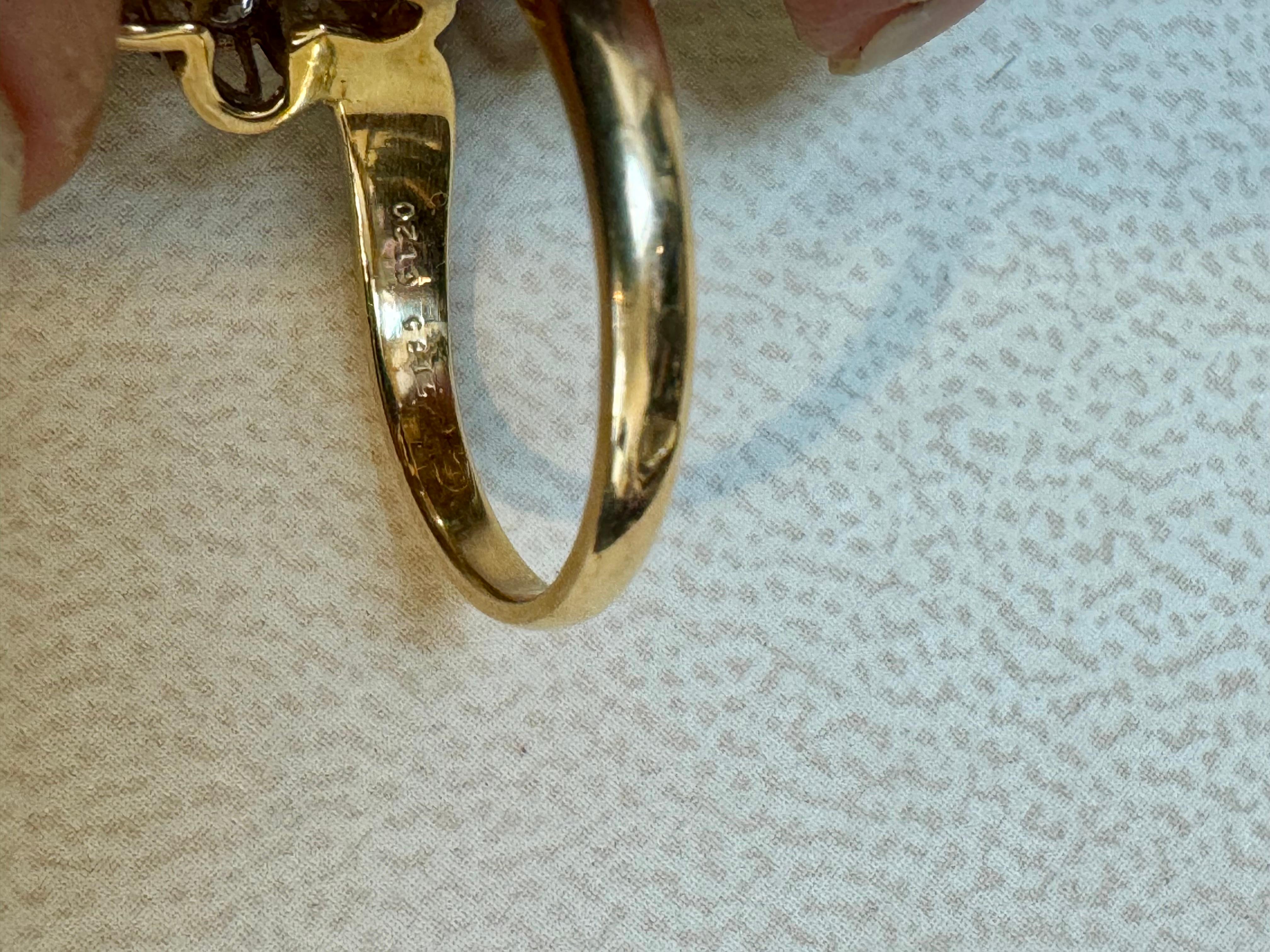 Van Cleef & Arpels Contemporary Rubin und Diamant Trefle Ring, 18KY Gold Größe 6 Damen im Angebot