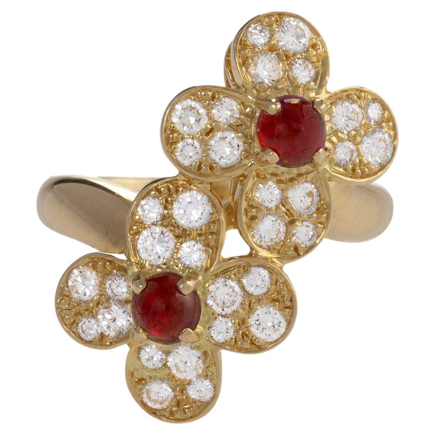 Van Cleef & Arpels Contemporary Ruby and Diamond “Trefle” Ring For Sale