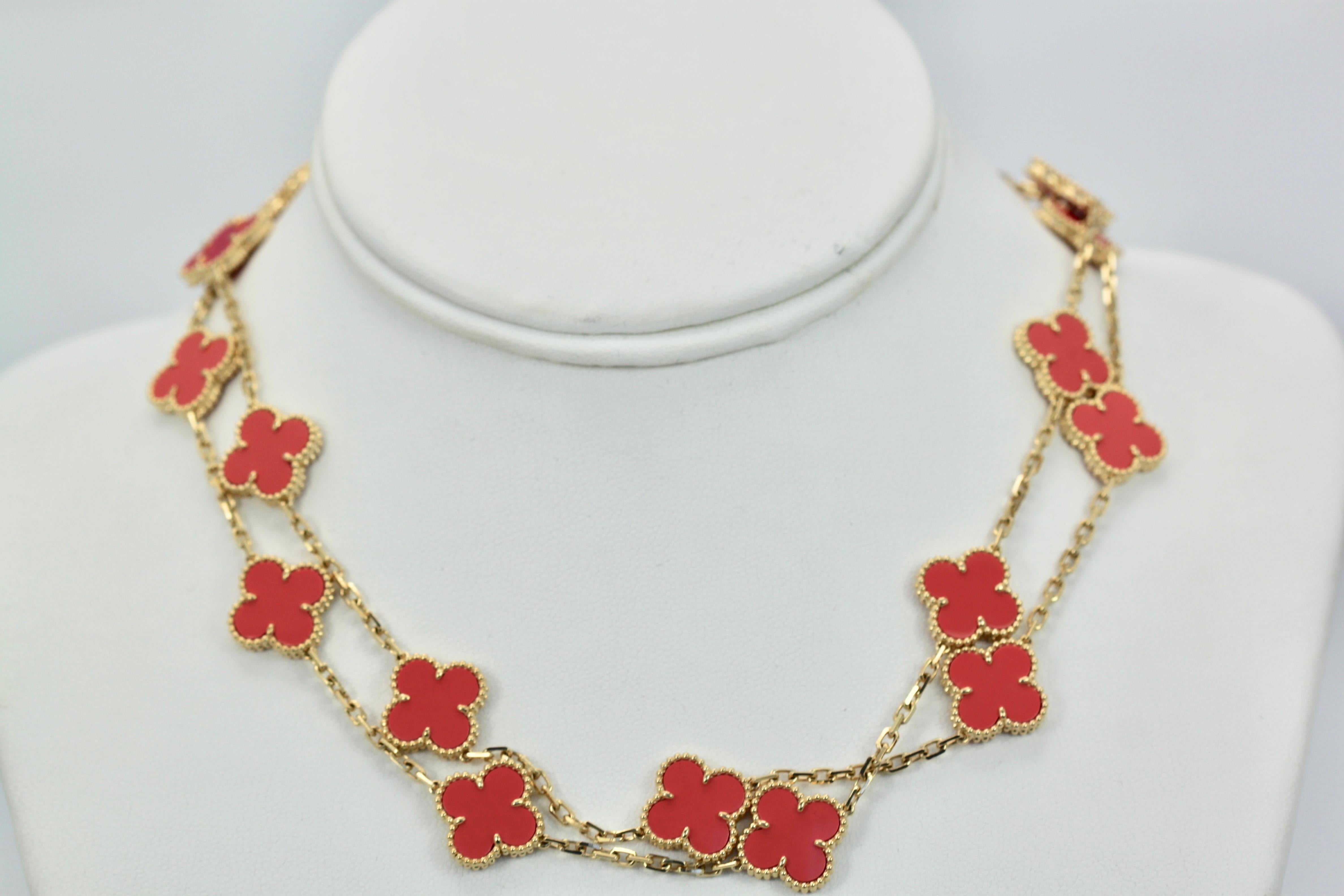 Women's or Men's Van Cleef & Arpels Coral Alhambra 20 Motif Necklace 18 Karat Yellow Gold