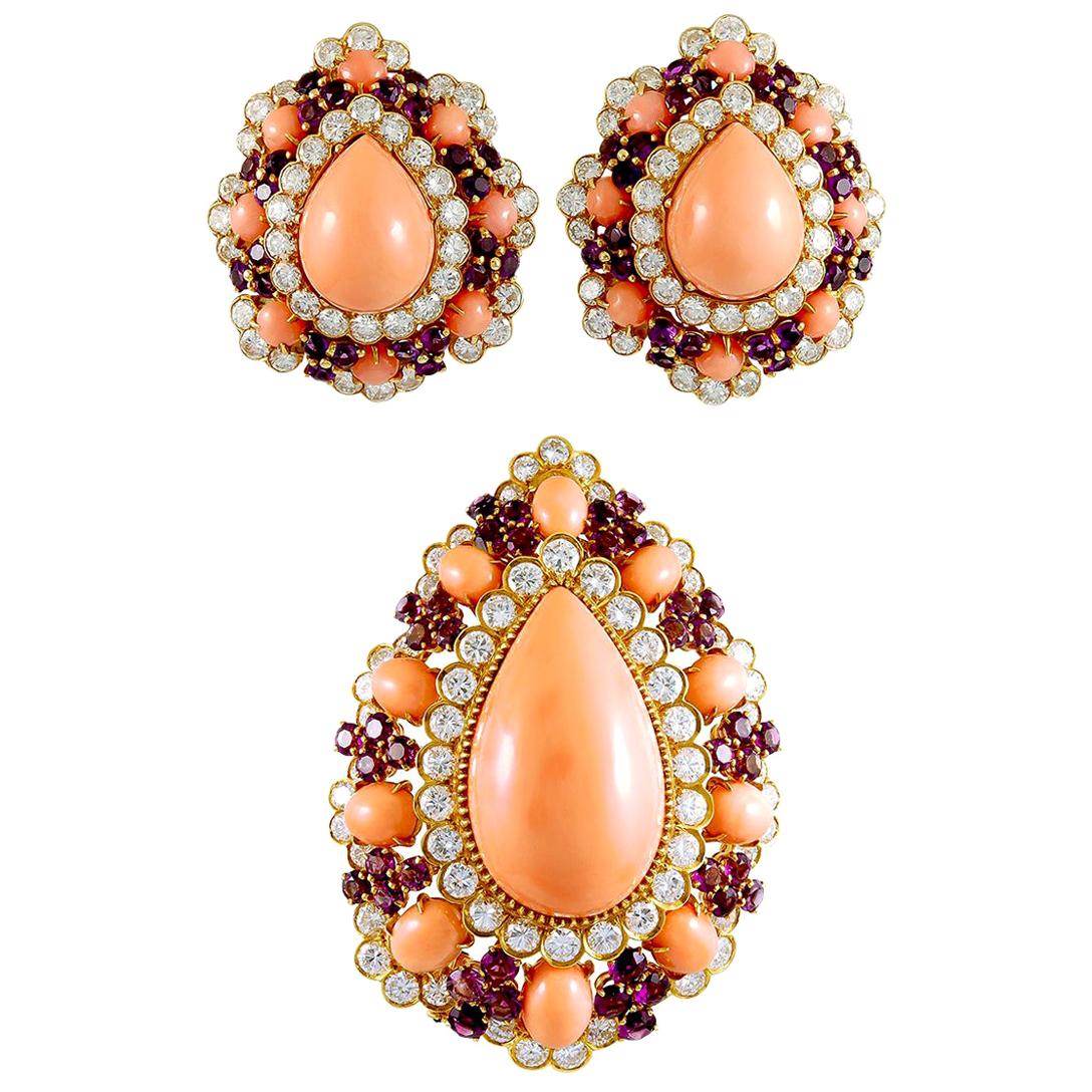 Van Cleef & Arpels Coral Amethyst Diamond Brooch Pendant and Ear Clips For Sale