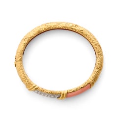 Van Cleef & Arpels Coral and 18k Hammered Gold Bracelet Circa 1970s