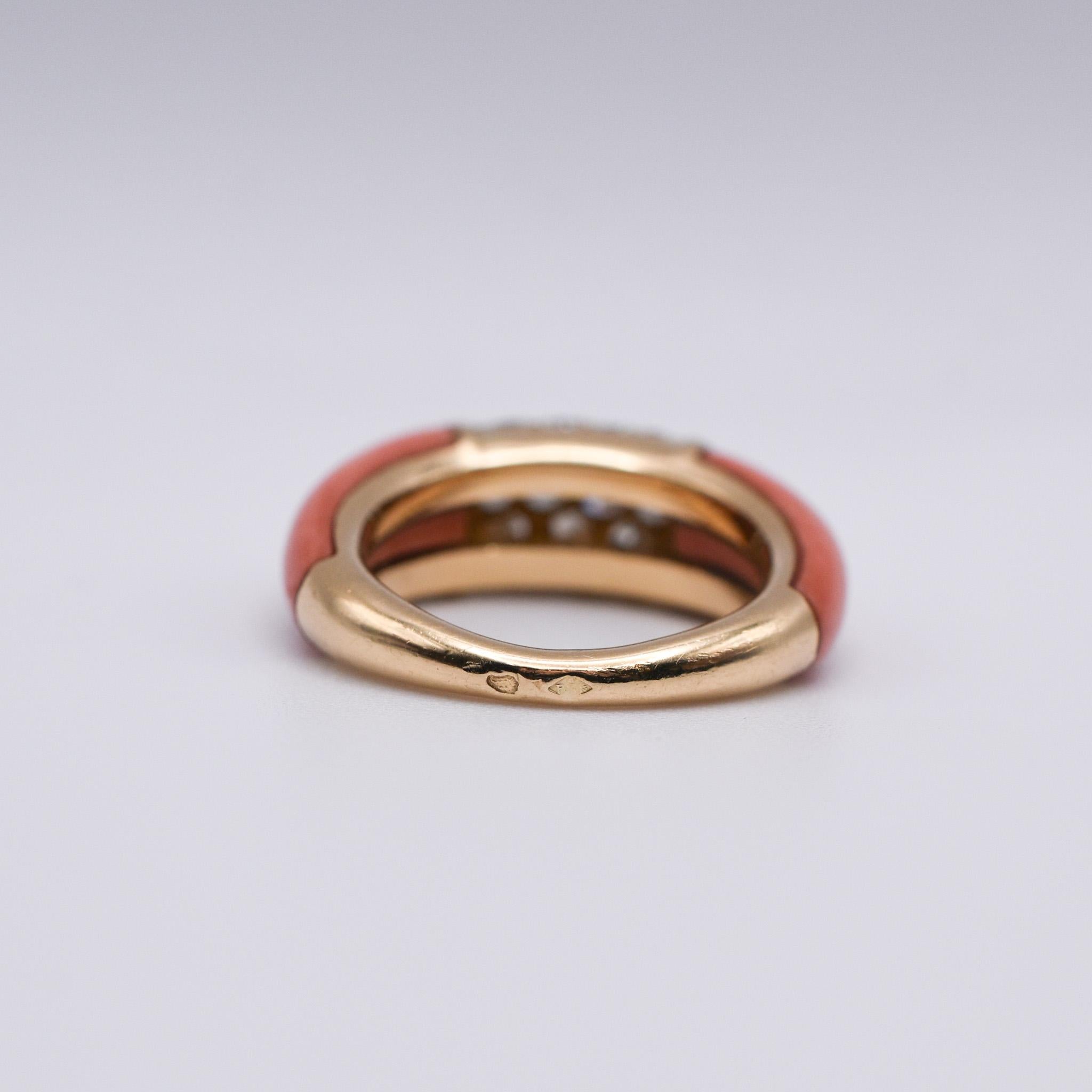 Women's or Men's Van Cleef & Arpels Coral and Diamond ‘Philippine’ Ring For Sale