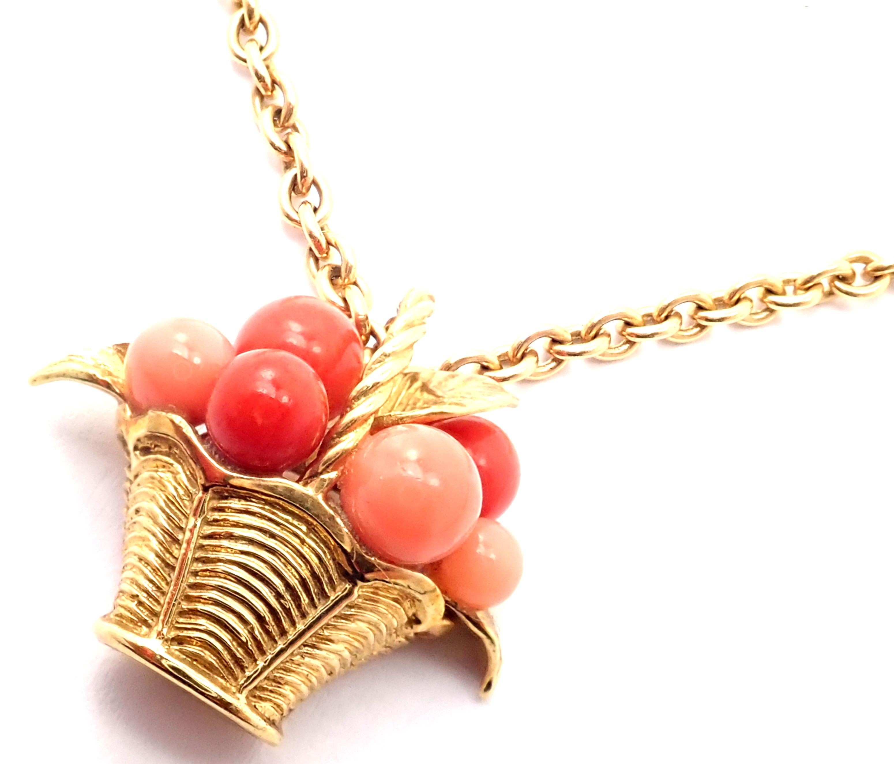 Van Cleef & Arpels Coral Bead Fruit Basket Yellow Gold Pendant Necklace For Sale 5