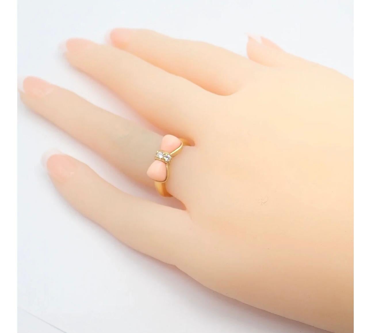 Van Cleef & Arpels Koralle Diamant 18k Gelbgold Ring mit Schleife Design im Zustand „Hervorragend“ im Angebot in New York, NY