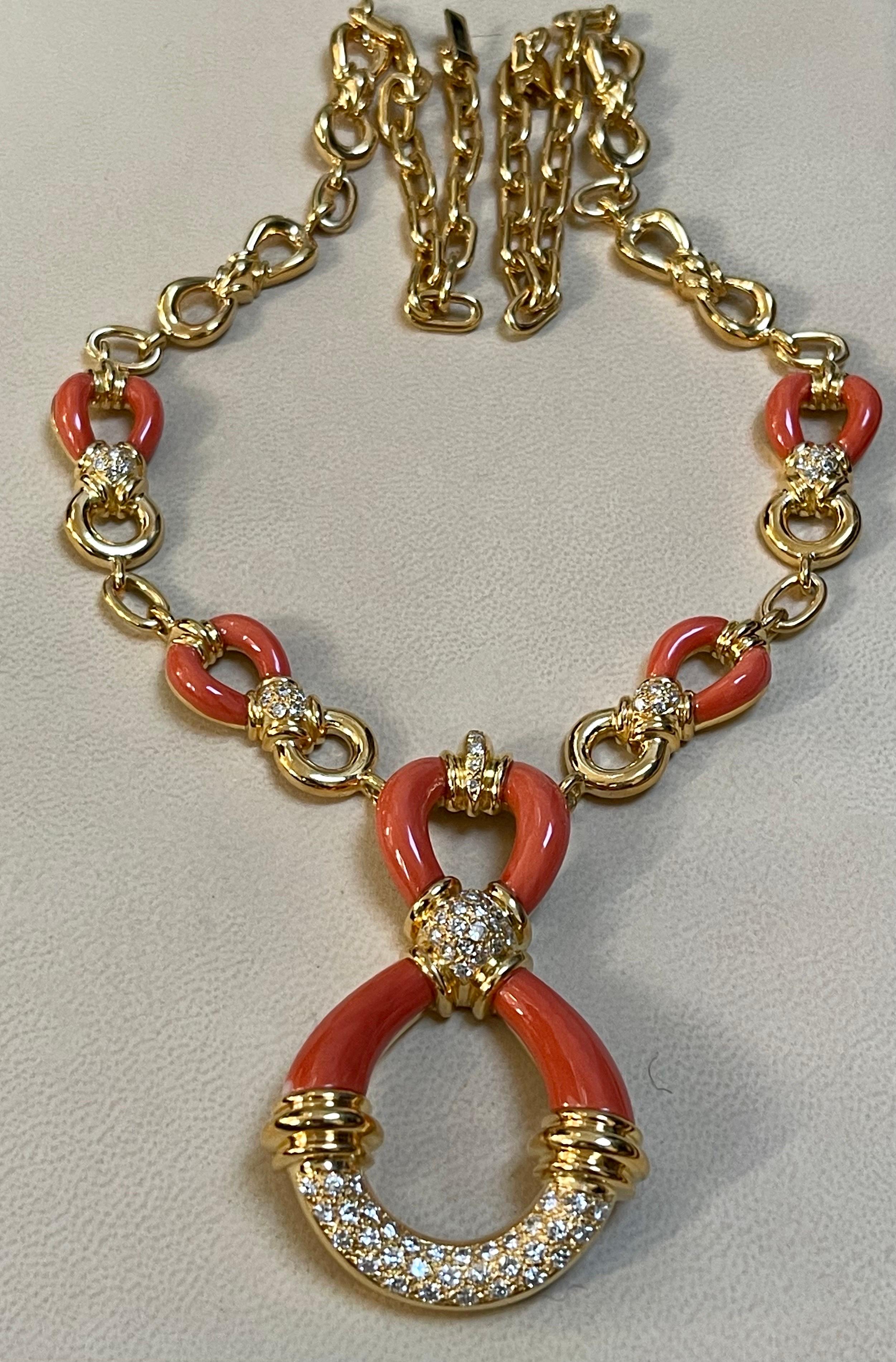Van Cleef & Arpels Coral & Diamond Necklace 92.4 Grams 18kt Yellow Gold, Estate In Excellent Condition In New York, NY