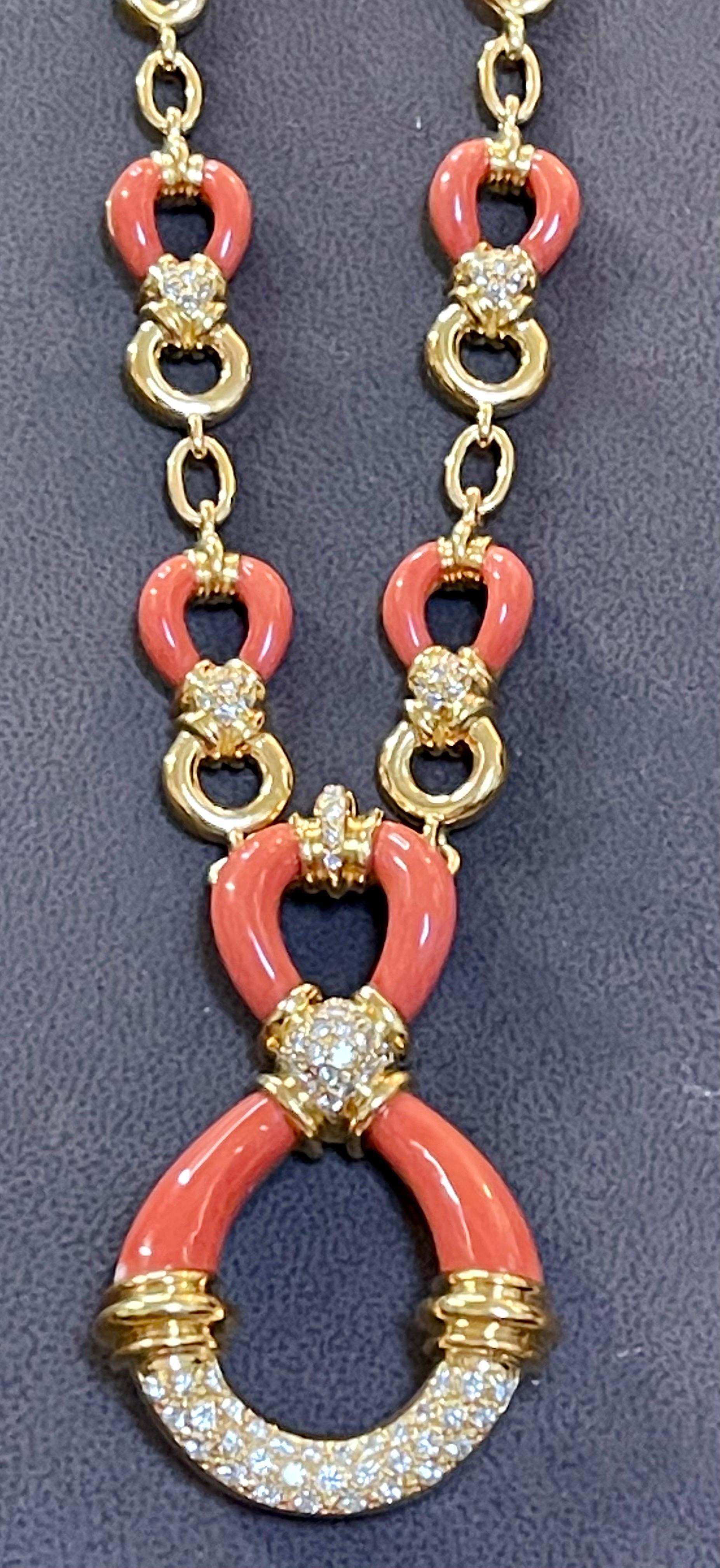 Van Cleef & Arpels Coral & Diamond Necklace 92.4 Grams 18 Kt Yellow Gold, Estate 1