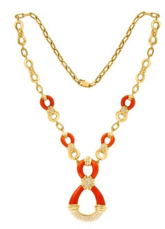 Van Cleef & Arpels Coral & Diamond Necklace 92.4 Grams 18 Kt Yellow Gold, Estate