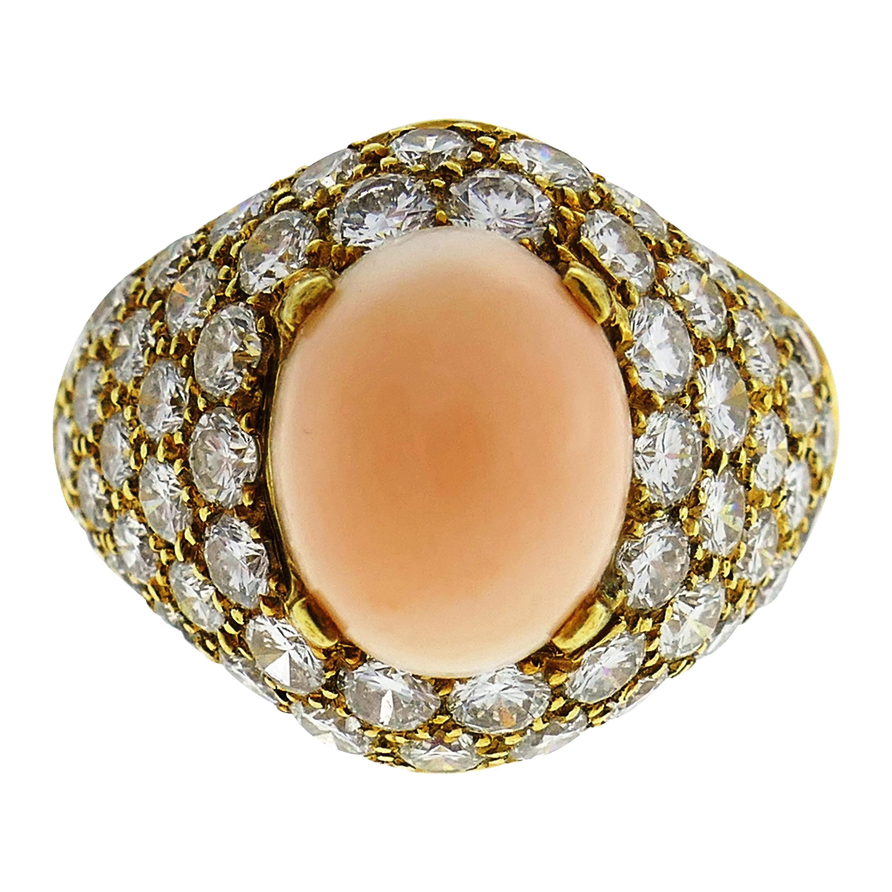 Van Cleef & Arpels Coral Diamond Yellow Gold Ring