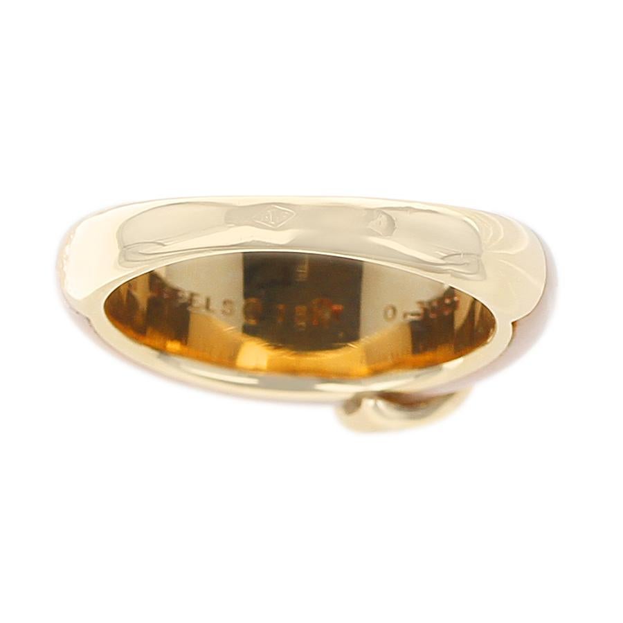 da uomo o donna Anello Van Cleef & Arpels con doppio cuore in corallo e diamanti, 18 carati in vendita
