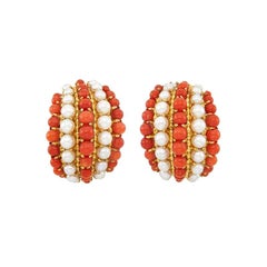 Van Cleef
Arpels Coral Pearls Gold Earclips Vintage Van Cleef
Arpels Coral Pearls Gold Earclips