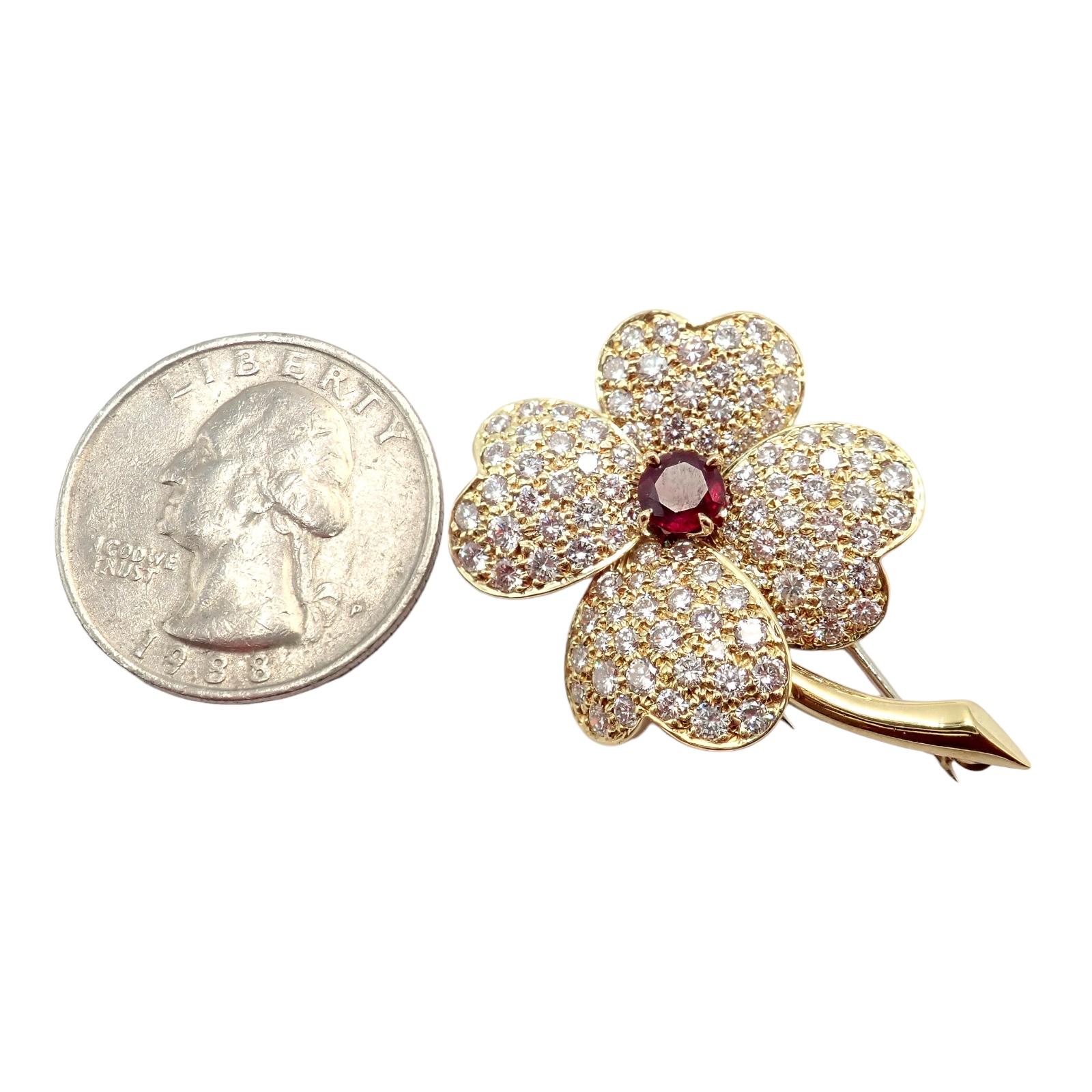 Van Cleef & Arpels Cosmos Diamond And Ruby Yellow Gold Pendant Brooch In Excellent Condition For Sale In Holland, PA
