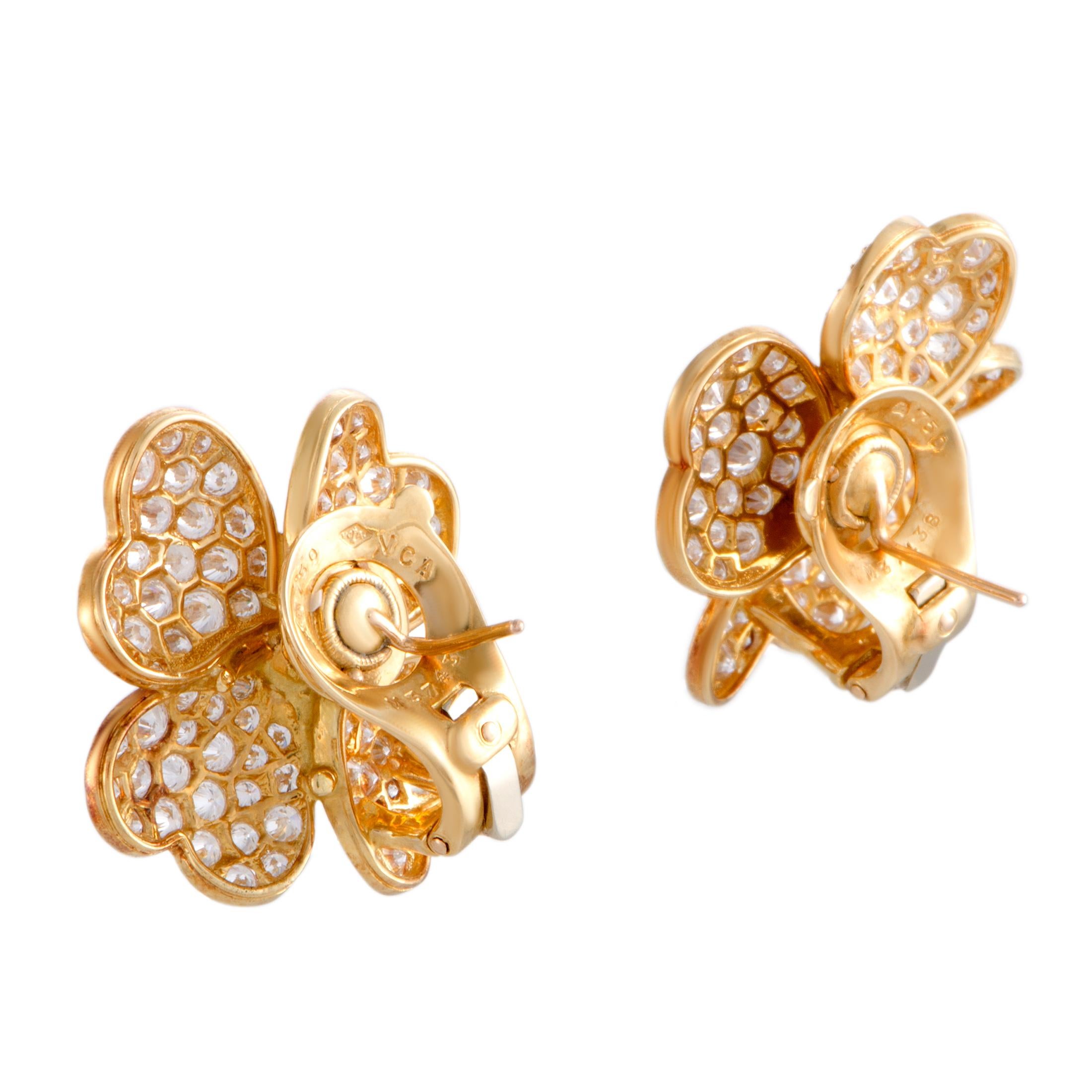 Van Cleef & Arpels Cosmos Diamond & Emerald Gold Flower Brooch and Earring Set 2