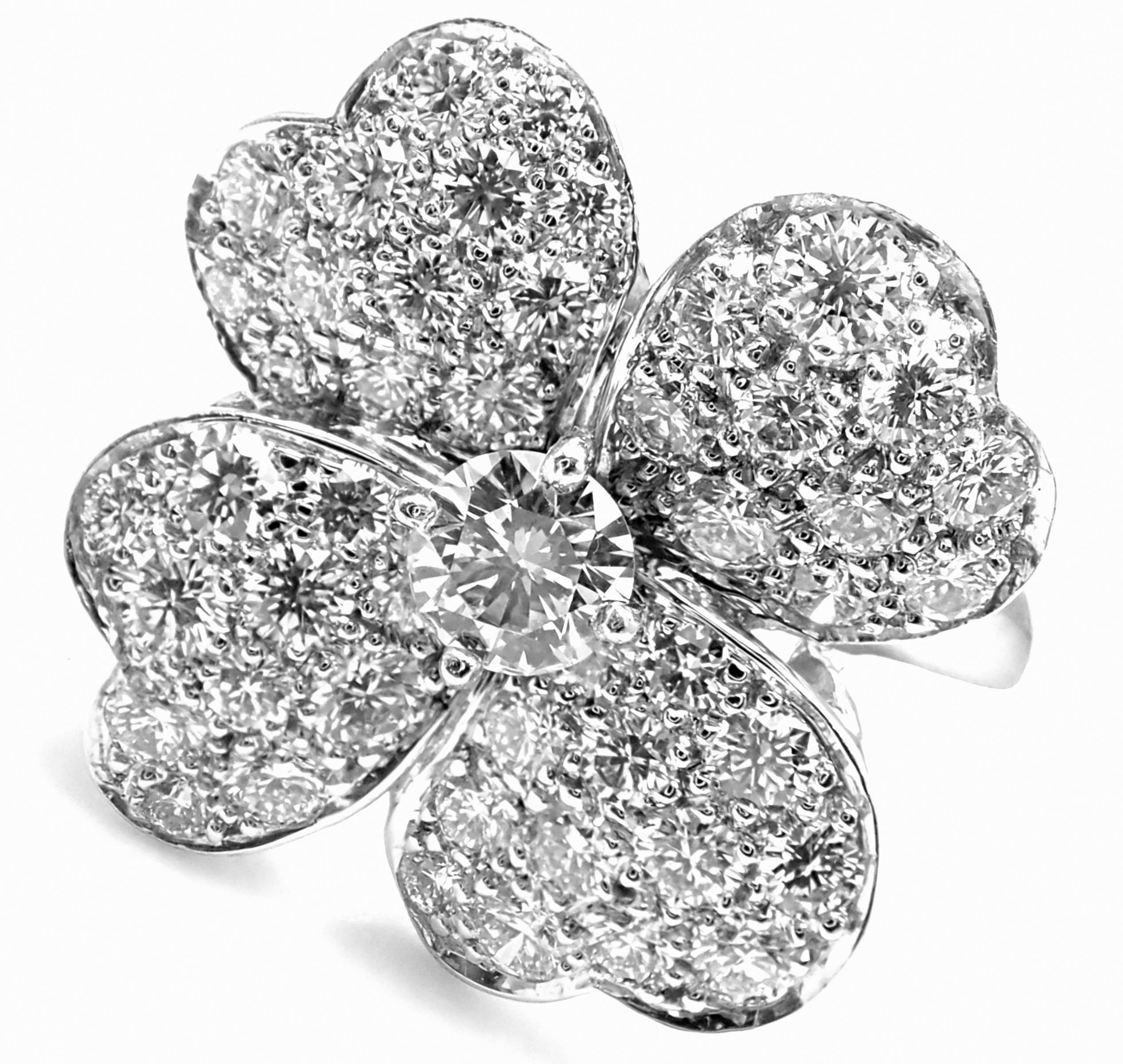 18k White Gold Diamond Medium Model Cosmos Ring by Van Cleef & Arpels.
With 53 round brilliant cut diamond VVS1 clarity, F color total weight 1.57ct
This rThis ring comes with Van Cleef & Arpels certificate and a box.
Details:
Size: European 54, US