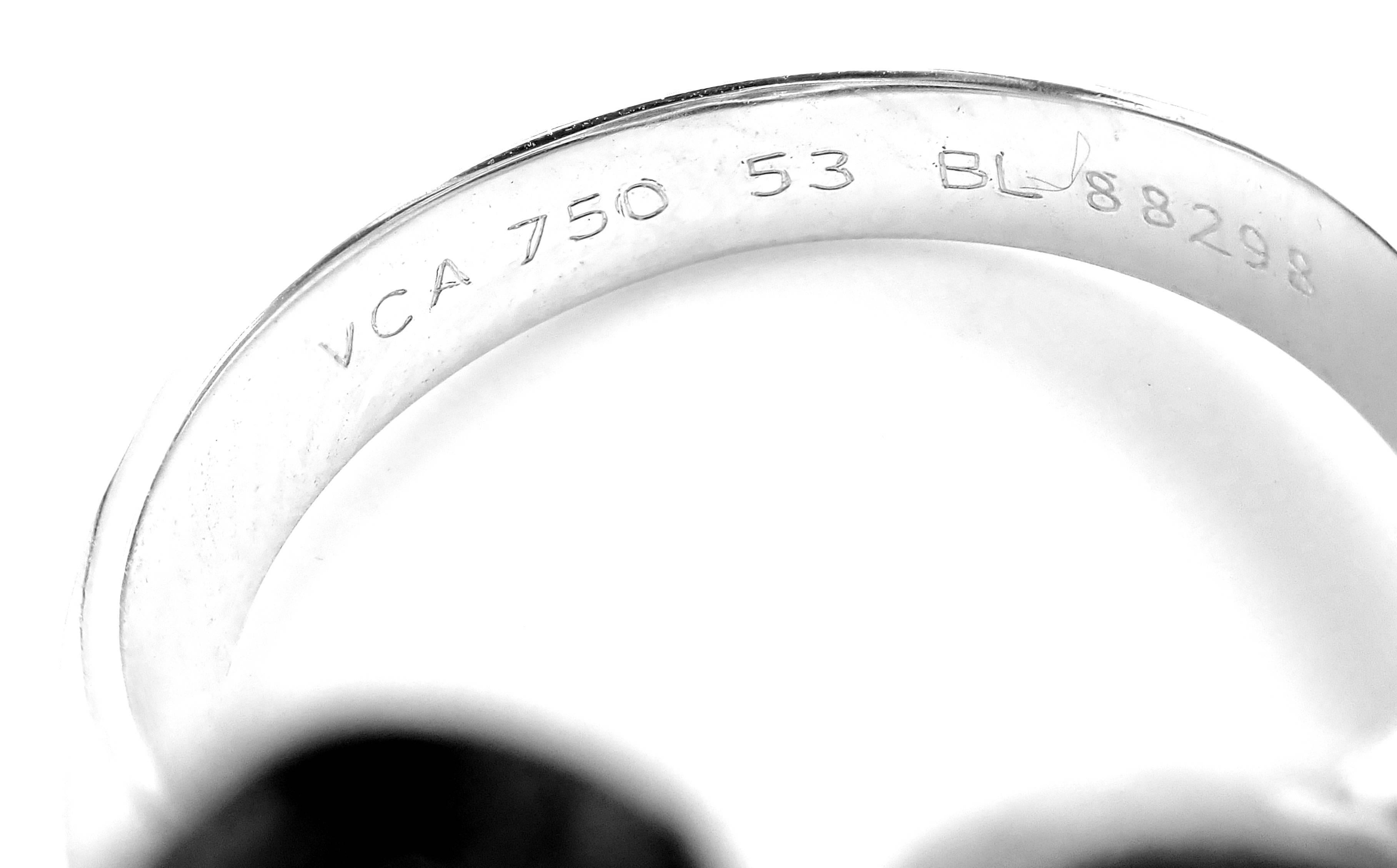 Van Cleef & Arpels Cosmos Diamond Medium Model White Gold Ring 2