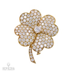 Van Cleef & Arpels Cosmos Diamond Pave Clip Pendant Large Model