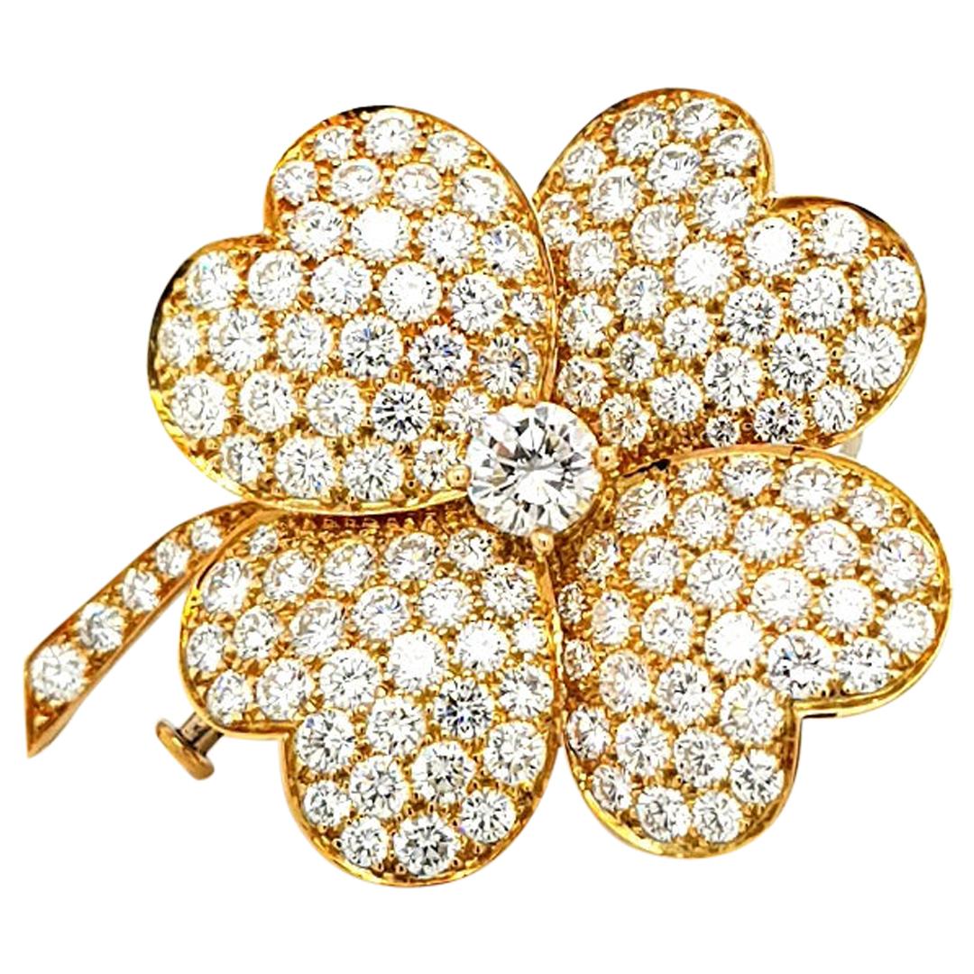 Van Cleef & Arpels Broche ou pendentif Cosmos en diamants en vente