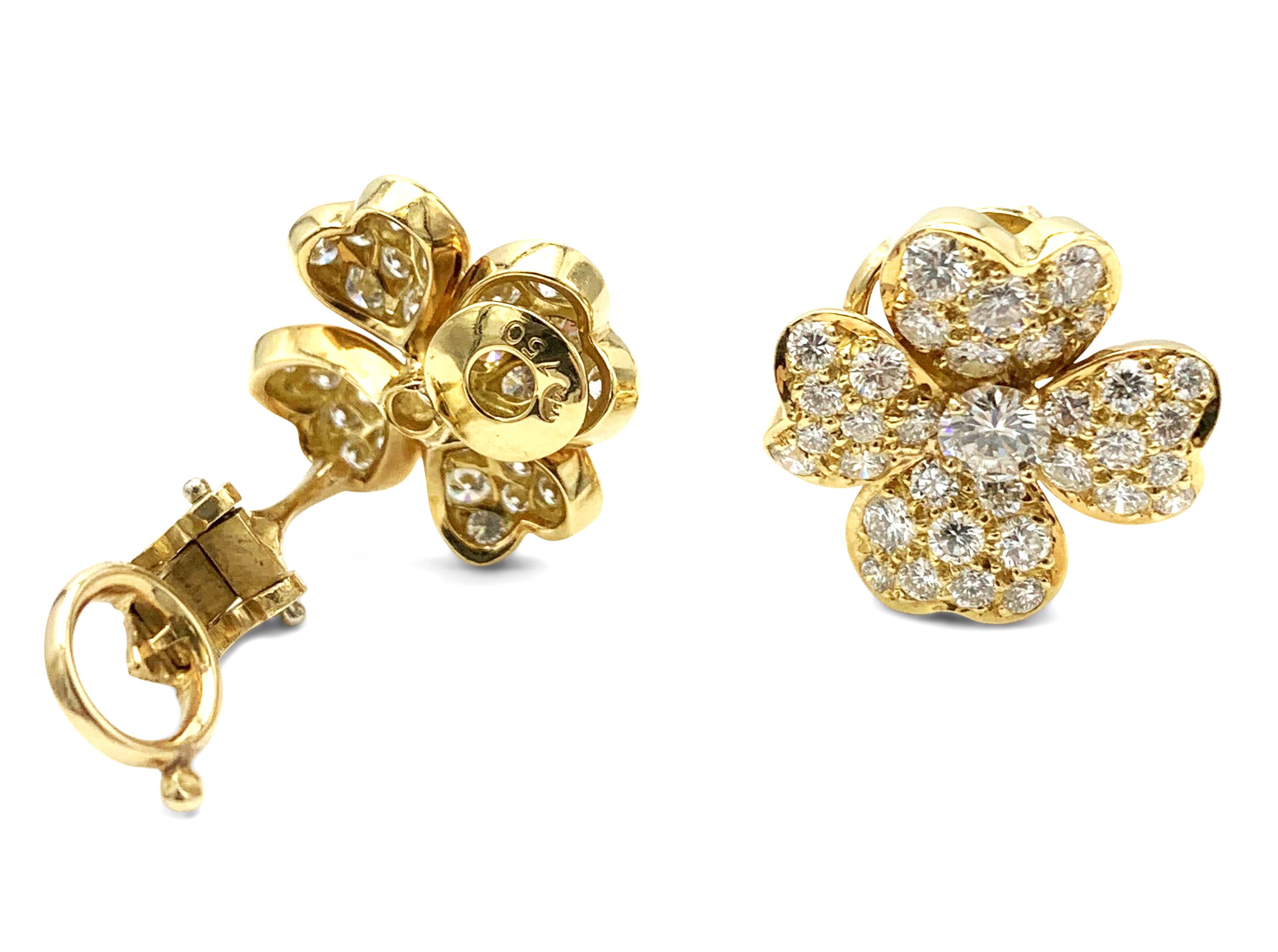 Van Cleef & Arpels 'Cosmos' Gold and Diamond Earrings 2