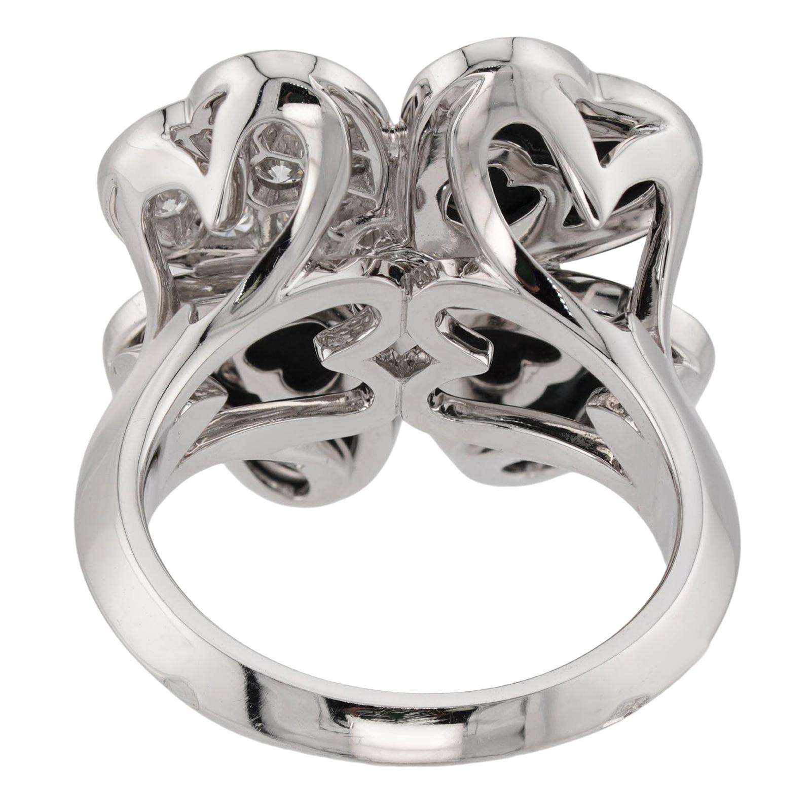 VAN CLEEF & ARPELS Cosmos Onyx Diamond Medium Model Ring. Sz 51 For Sale 2