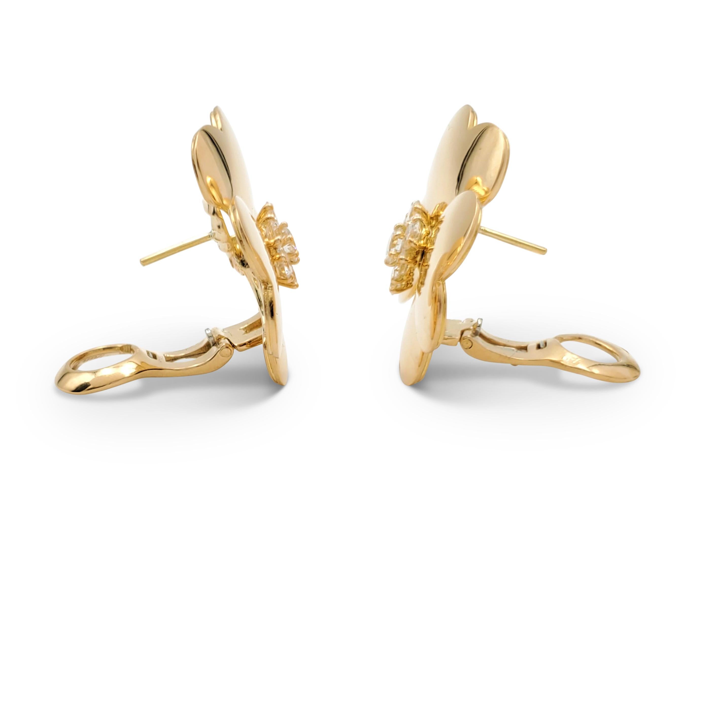 Van Cleef & Arpels 'Cosmos' Yellow Gold and Diamond Earrings In Excellent Condition In New York, NY