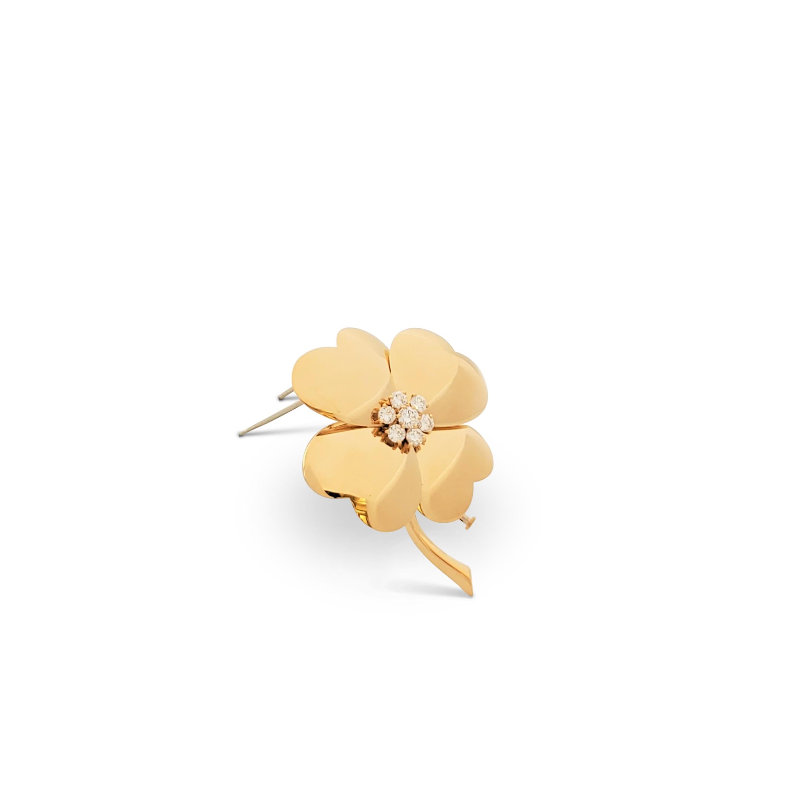 Van Cleef & Arpels 'Cosmos' Yellow Gold and Diamond Pin In Excellent Condition In New York, NY