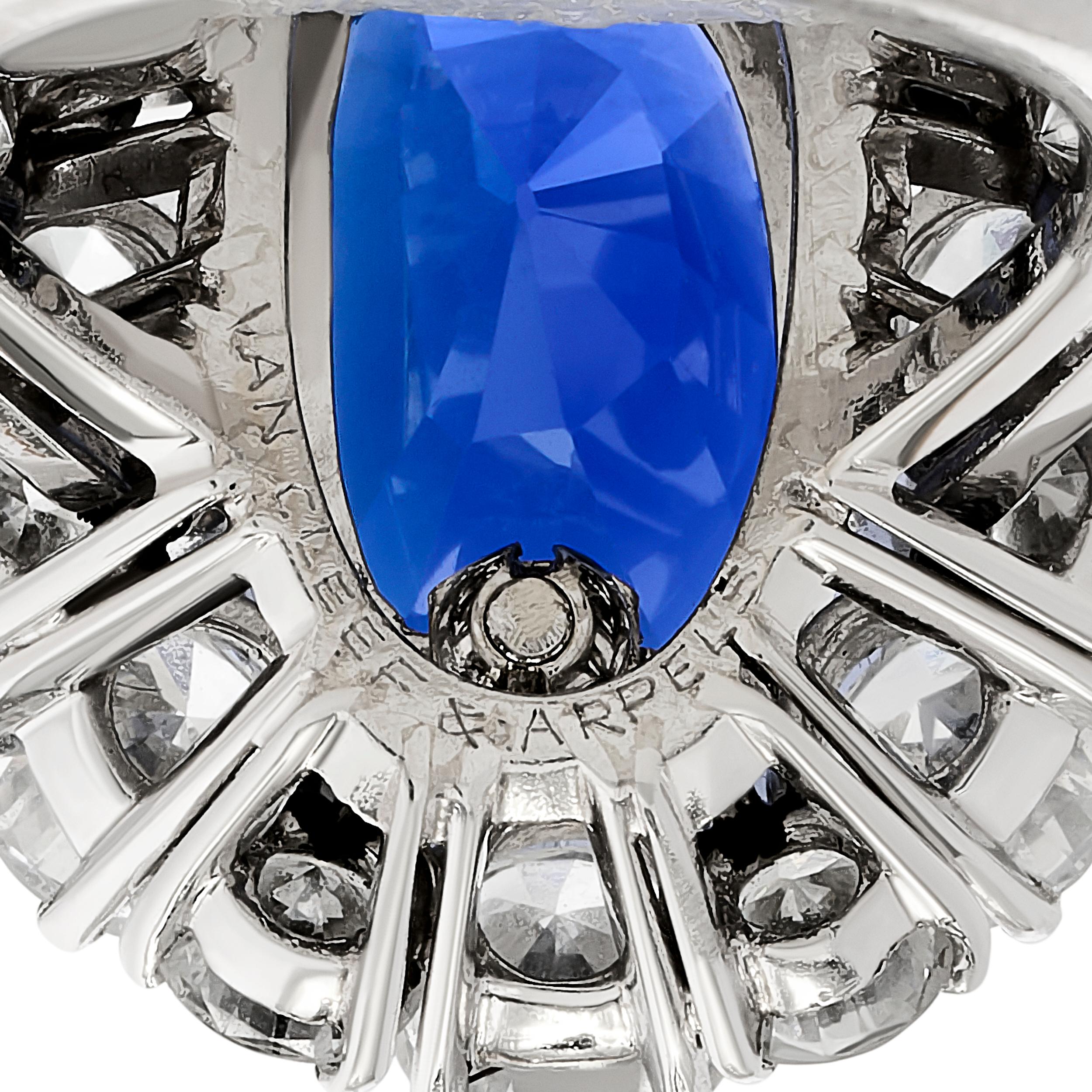 Cushion Cut Van Cleef & Arpels Cushion Sapphire and Diamond Halo Ring in Platinum For Sale