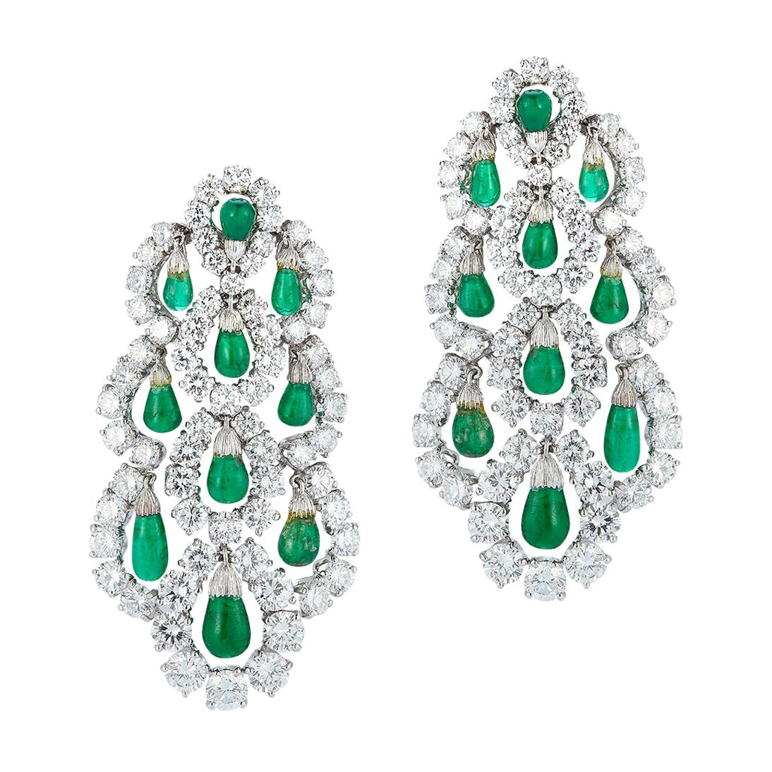 Emerald Diamond Dangle Earrings For Sale at 1stDibs