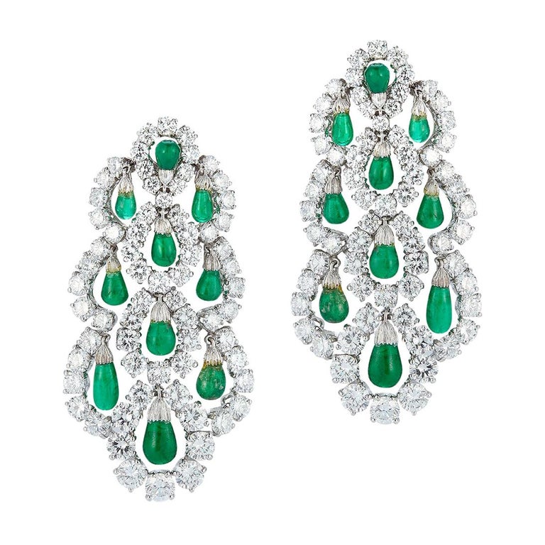 Van Cleef and Arpels Dangling Emerald and Diamond Earrings For Sale at ...