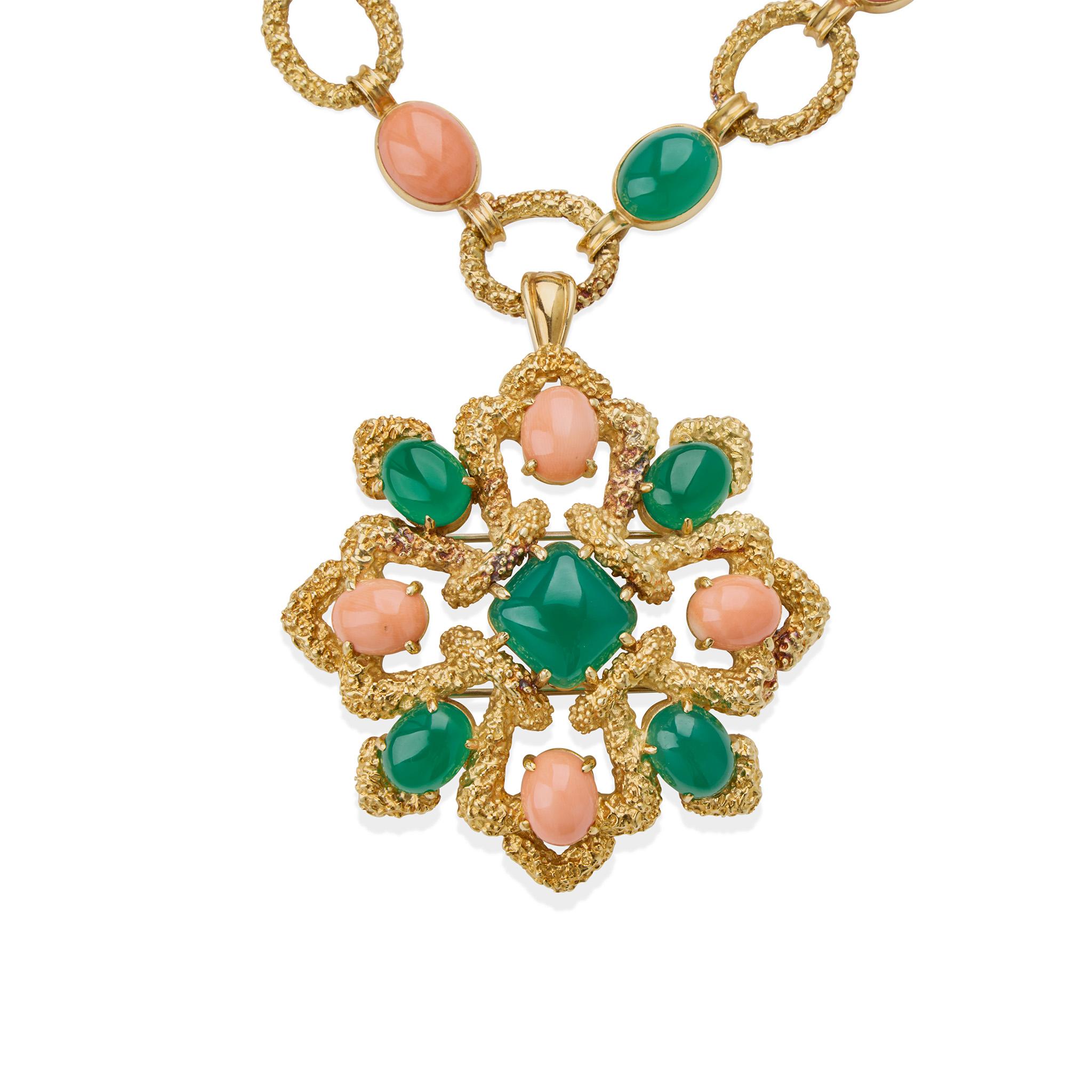 Cabochon Van Cleef & Arpels 