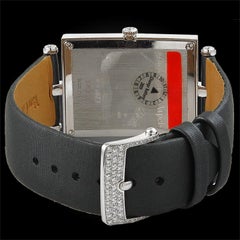 Van Cleef & Arpels Dentelle Diamond Bezel Flower Face Watch